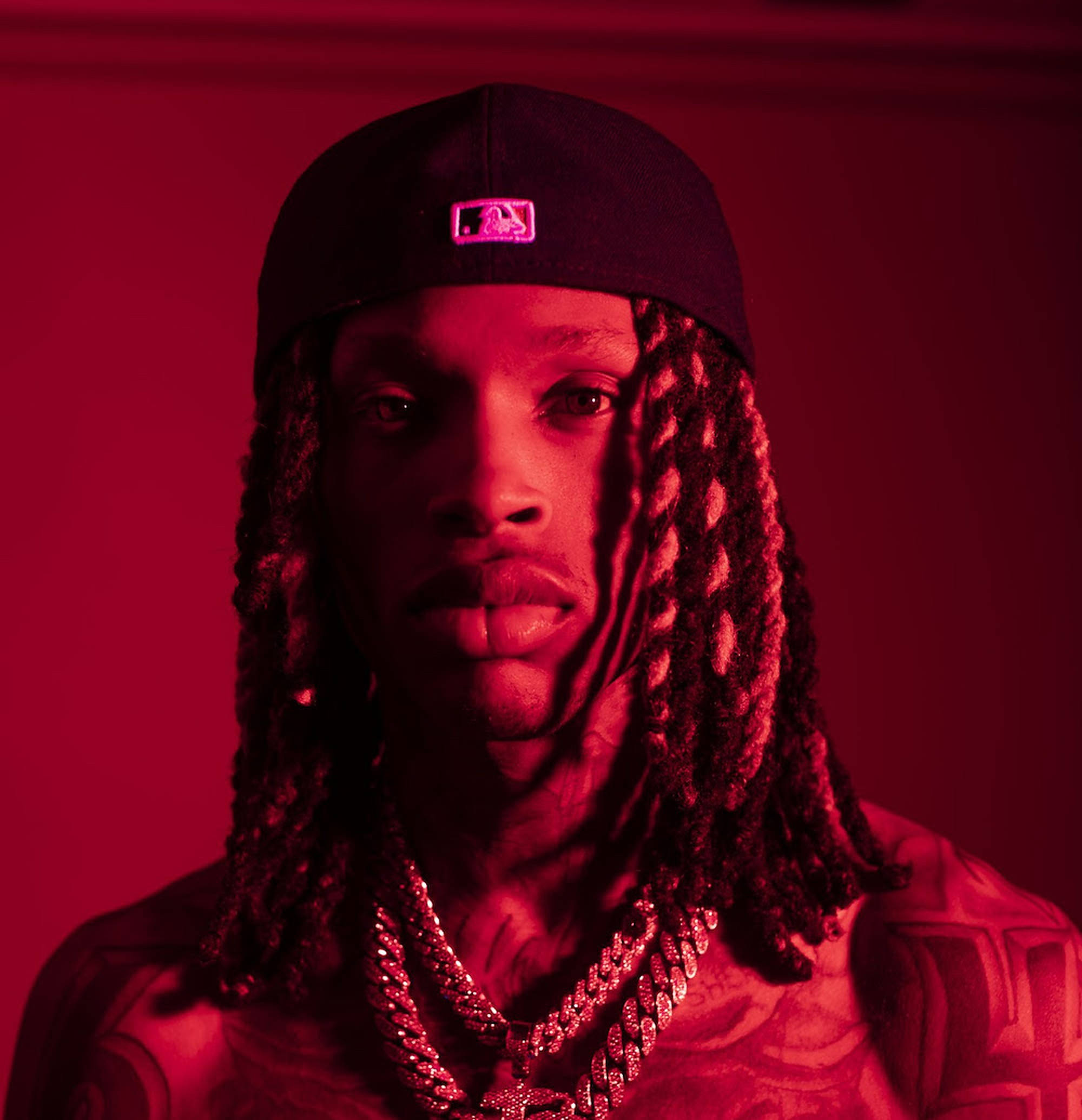 King Von, red light, braided hair, Full HD Phone Wallpaper