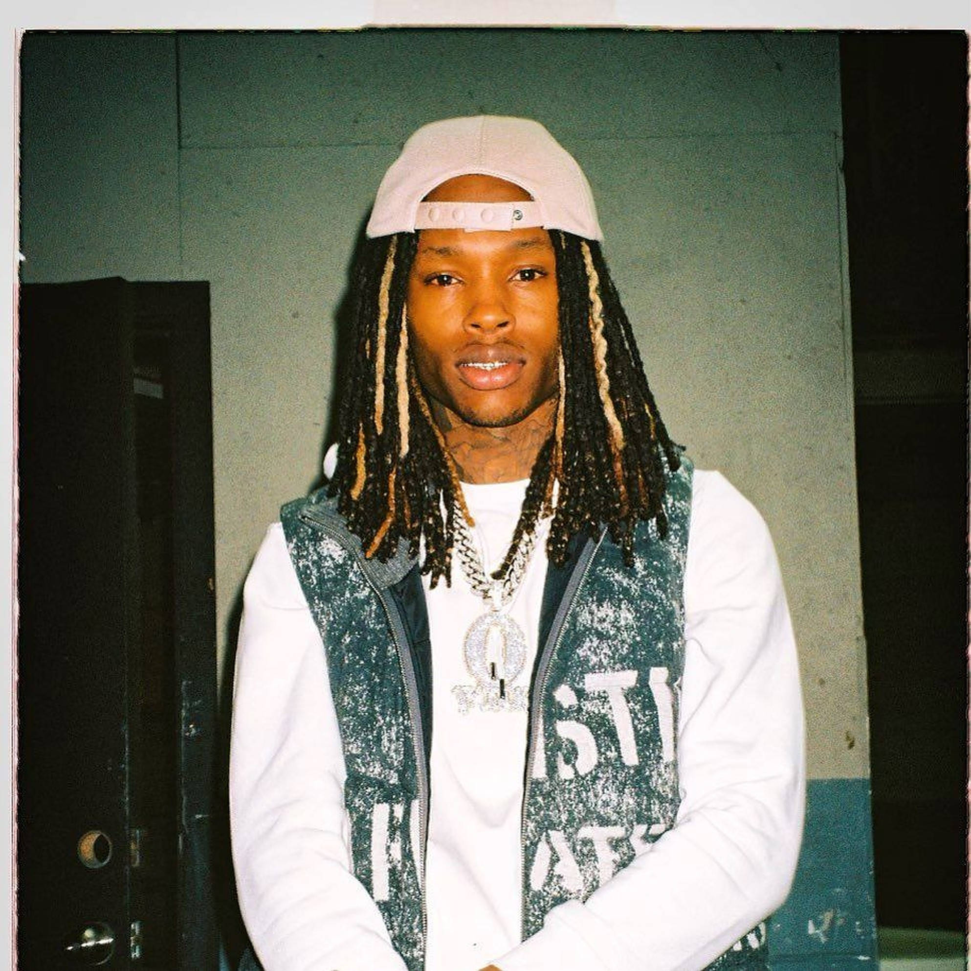 King Von, long braided hair, pink cap, Full HD Desktop Wallpaper