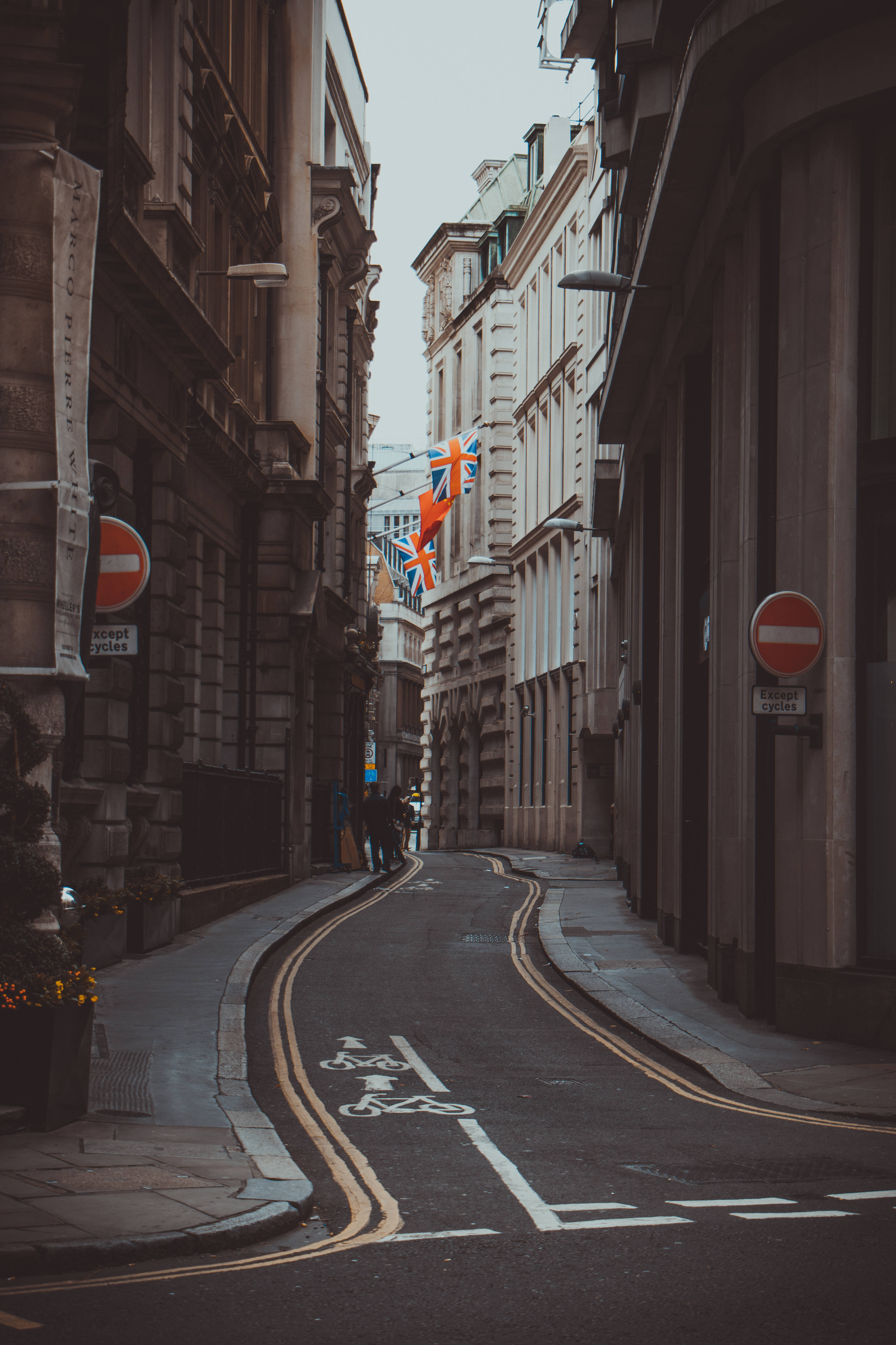 Kingdom Hearts, urban street, tall stone buildings, 5K Phone Wallpaper