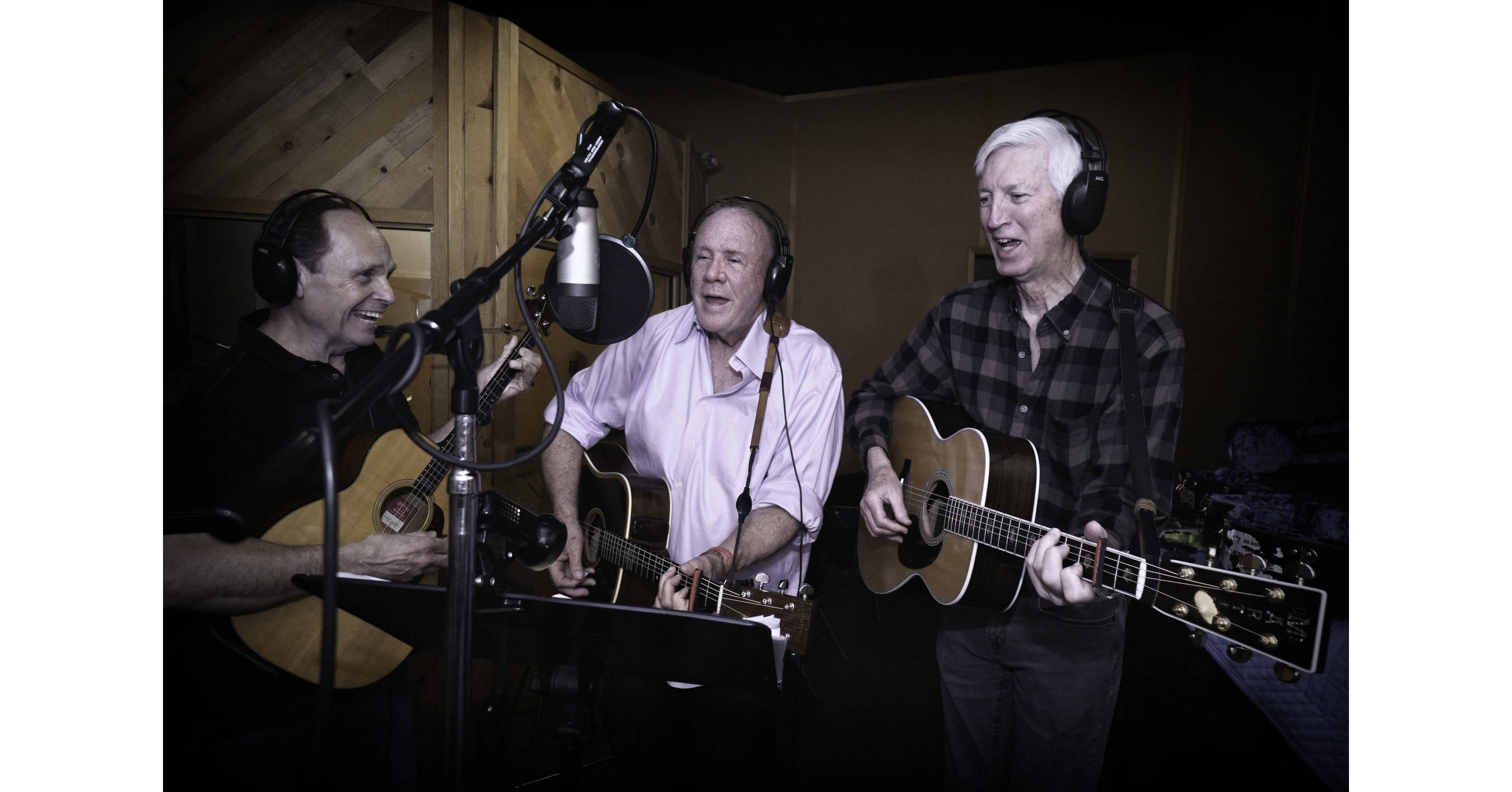 The Kingston Trio, studio, acoustic guitars, 2K Desktop Wallpaper