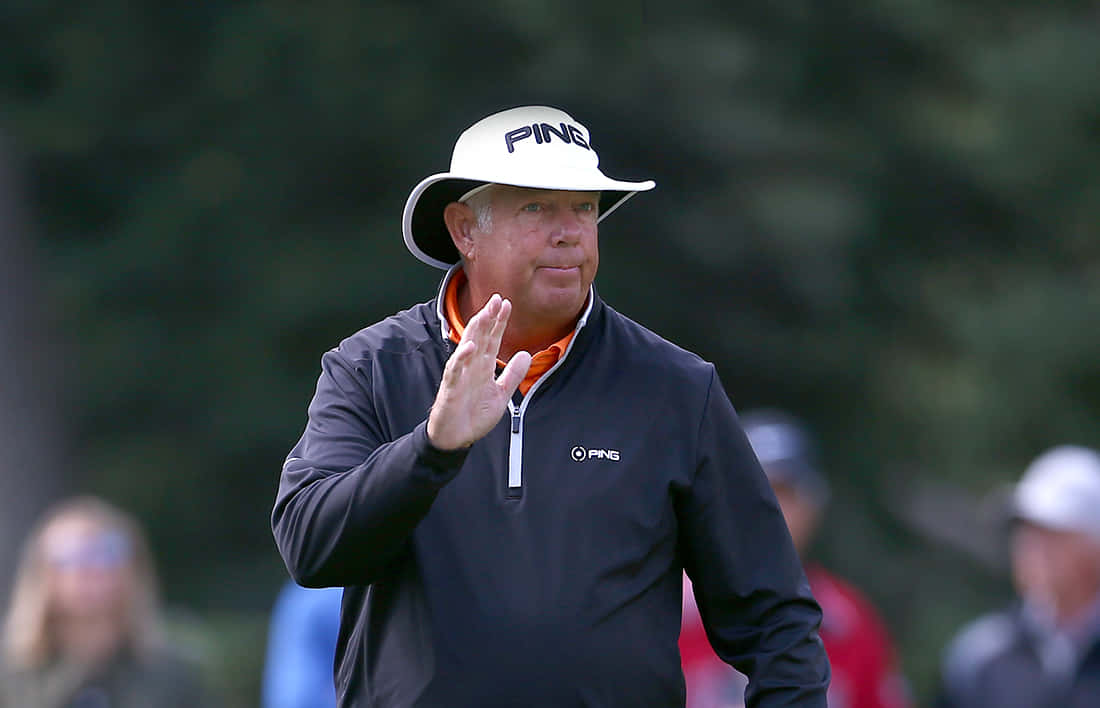 Kirk Triplett, white PING cap, black jacket, SD Desktop Wallpaper