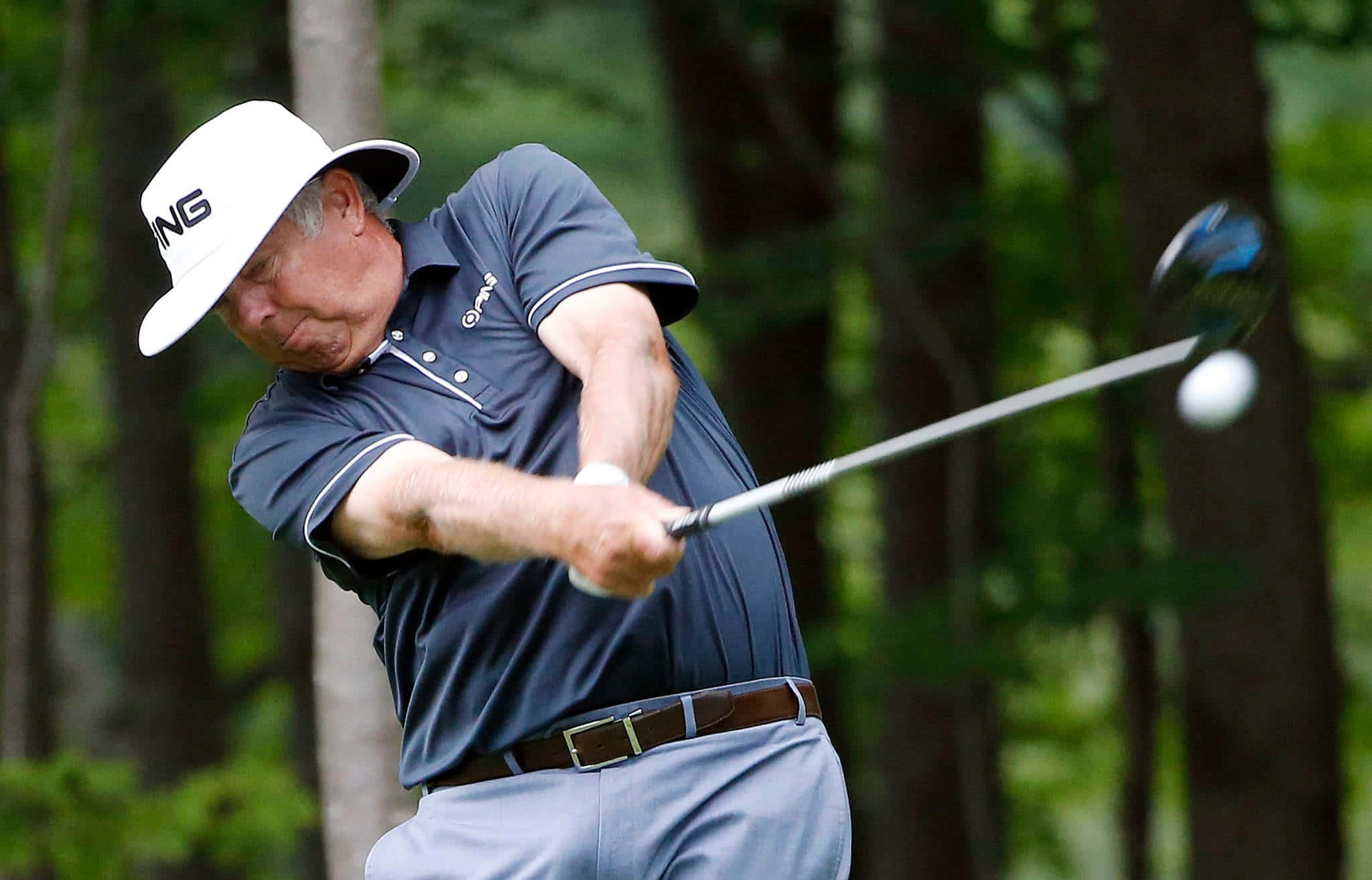Kirk Triplett, golf ball, mid-swing, Full HD Desktop Wallpaper