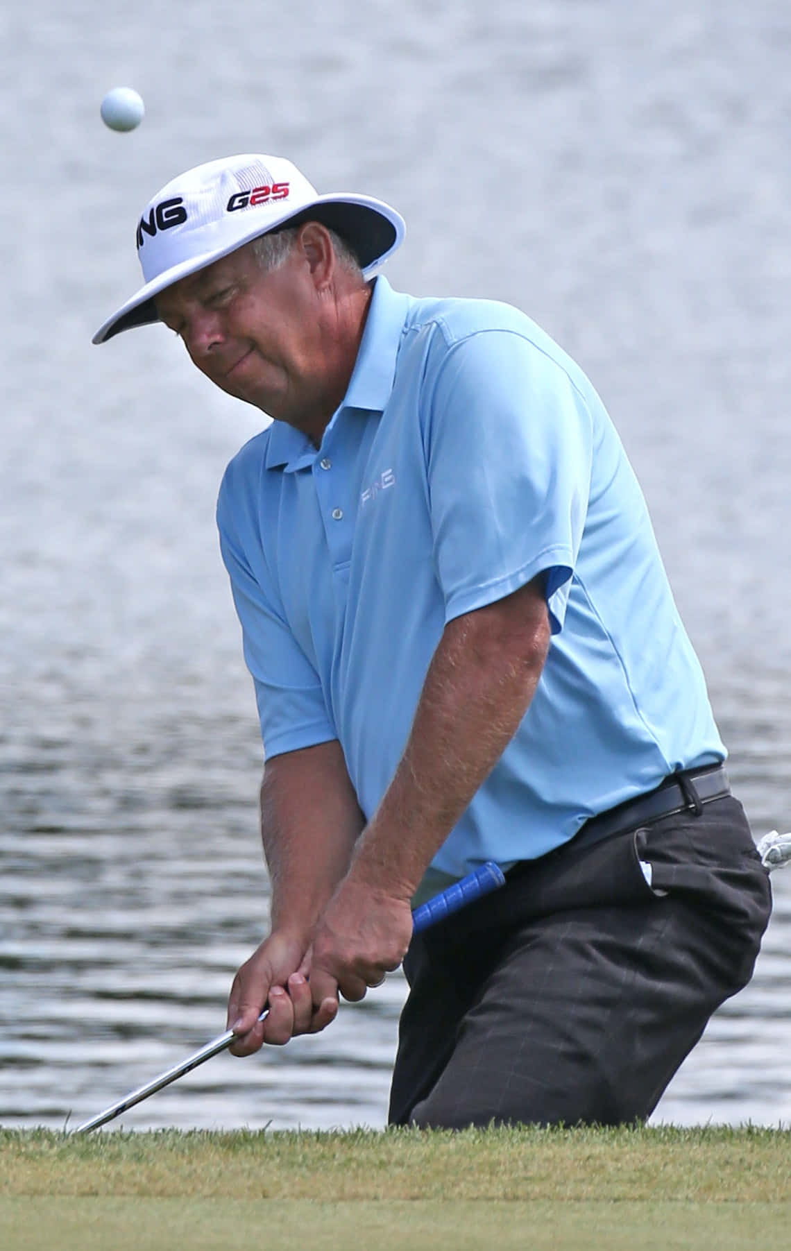 Kirk Triplett, light blue shirt, white cap, HD Phone Wallpaper