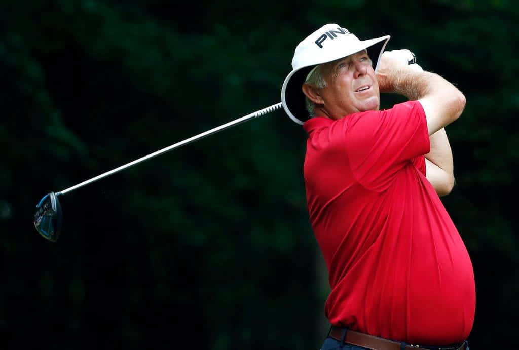 Kirk Triplett, red shirt, white cap, SD Desktop Wallpaper