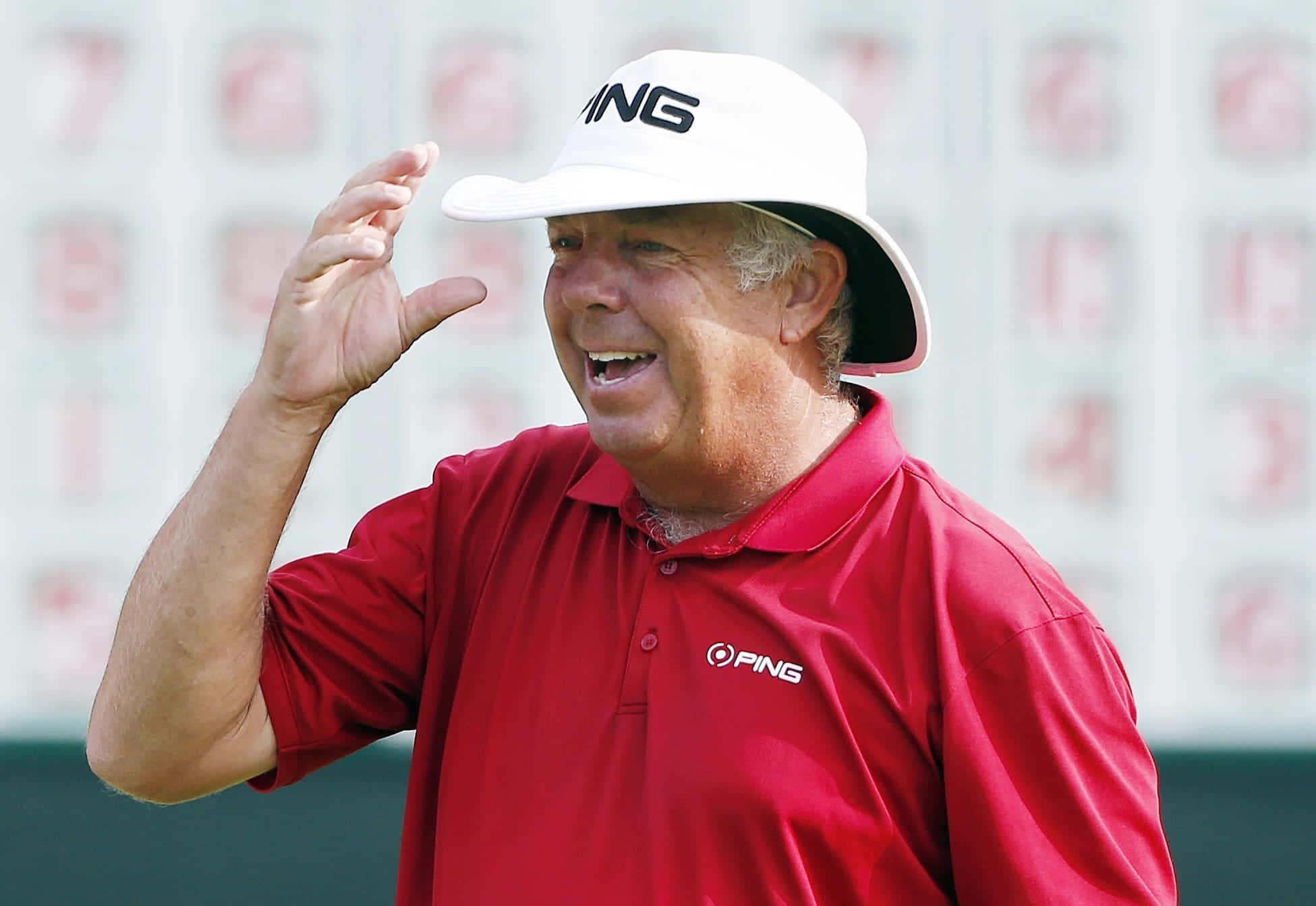 Kirk Triplett, red polo, white cap, Full HD Desktop Wallpaper