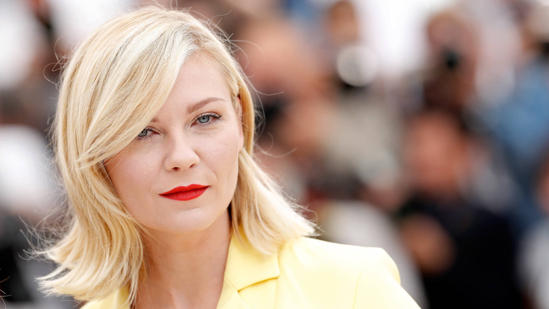 Kirsten Dunst, yellow blazer, red lipstick, Full HD Desktop Wallpaper