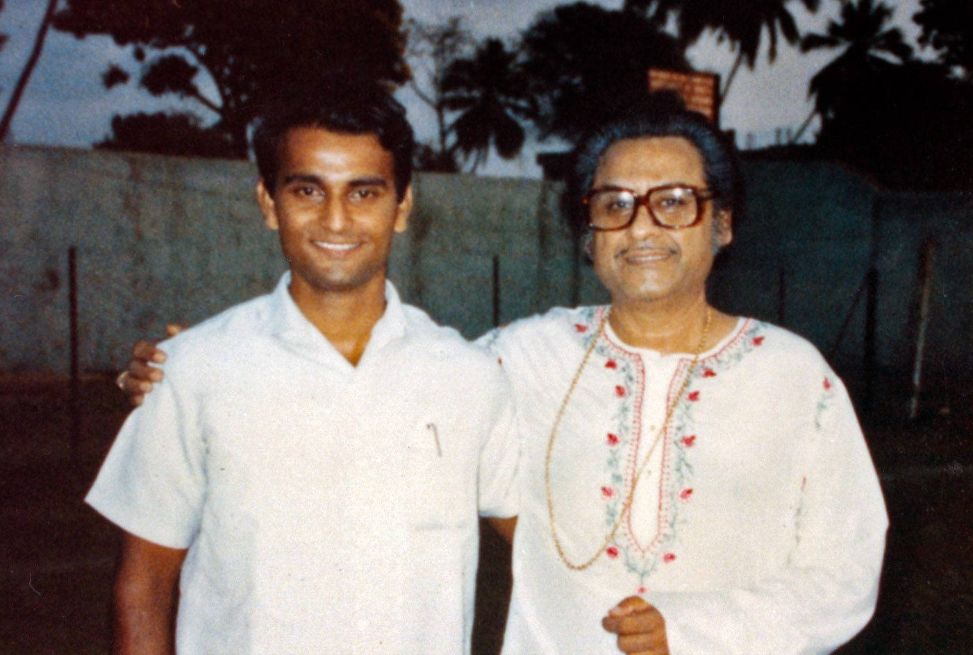 Kishore Kumar, dusk, palm trees, HD Desktop Wallpaper