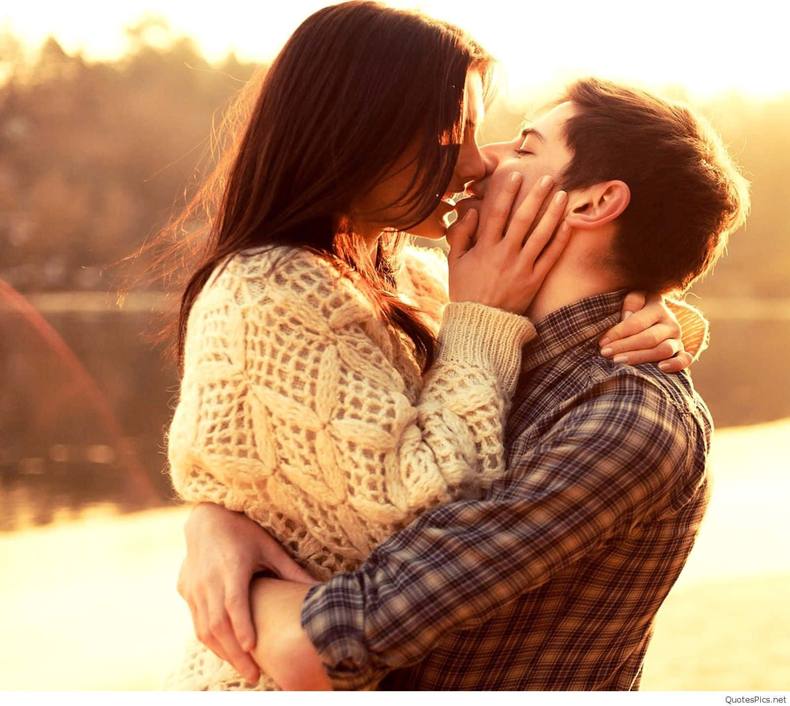 couple, kissing lips, sunset, HD Desktop Wallpaper