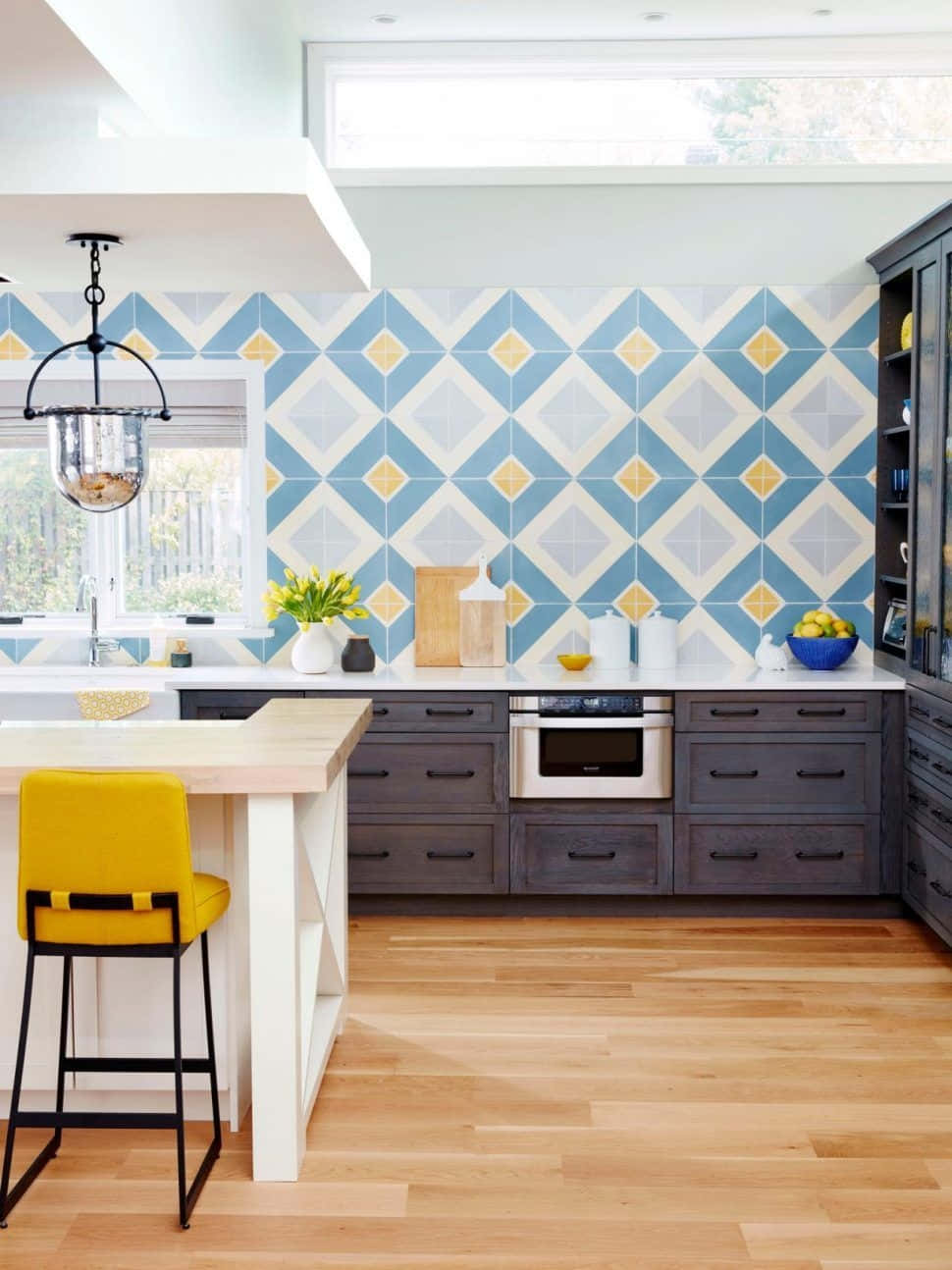 modern kitchen, blue and yellow geometric tile backsplash, dark cabinets, HD Phone Wallpaper