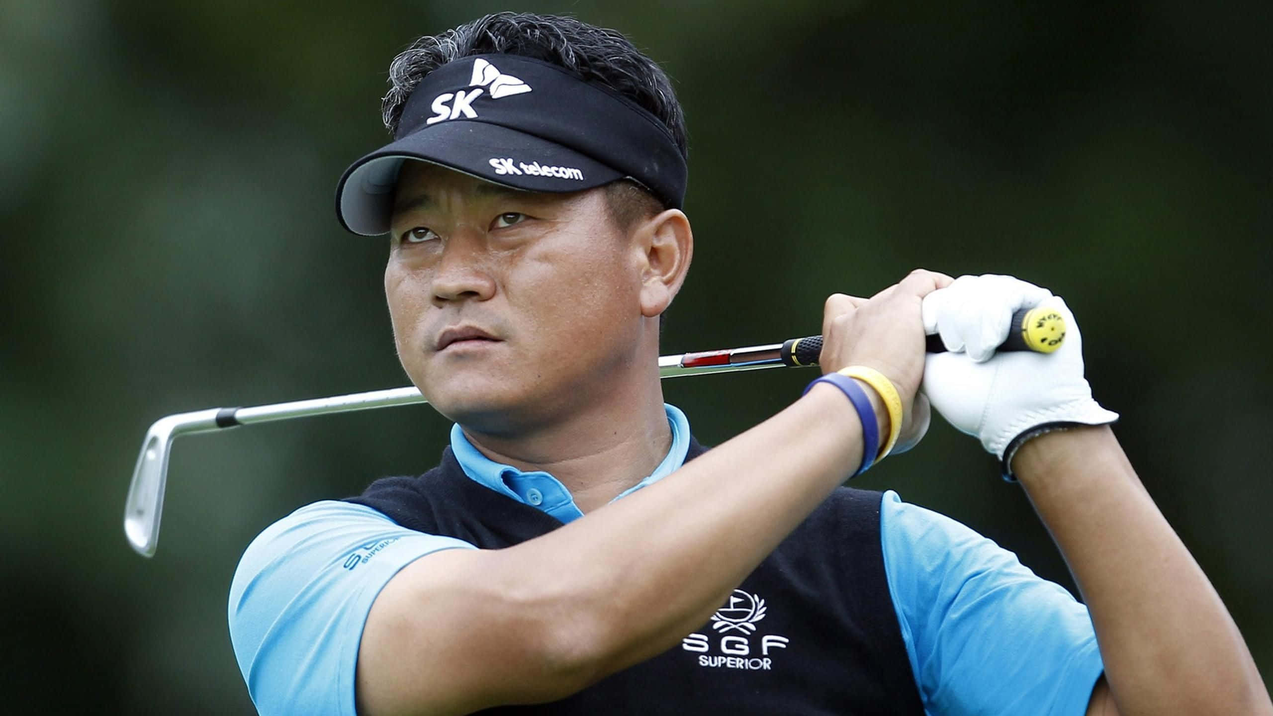 Kj Choi, blue shirt, black cap, 2K Desktop Wallpaper