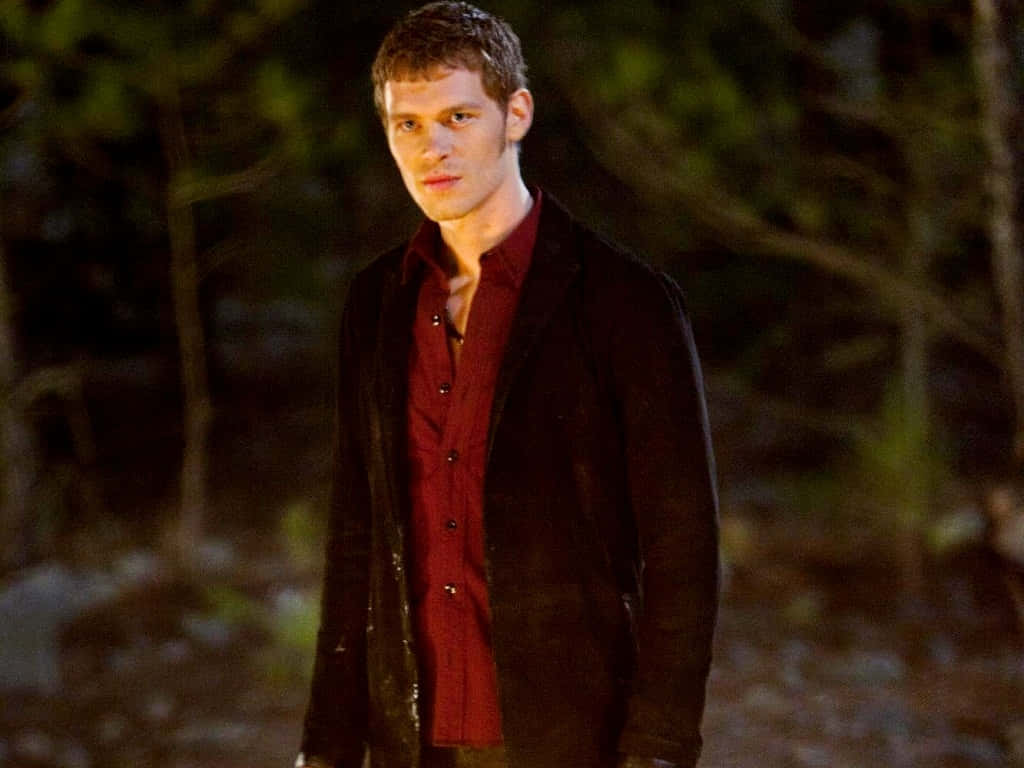 Klaus Mikaelson, red collared shirt, black coat, SD Desktop Wallpaper
