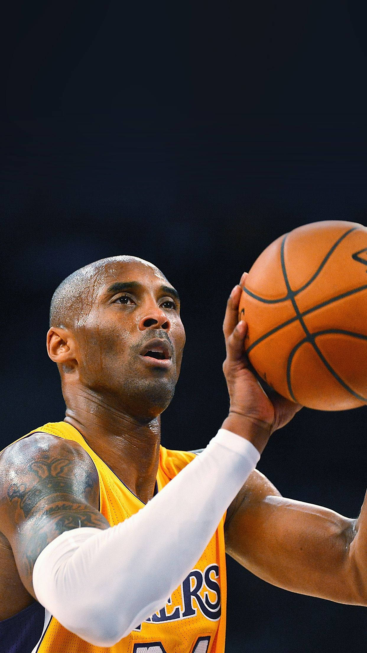 Kobe Bryant, yellow Lakers jersey, basketball, Full HD Phone Wallpaper