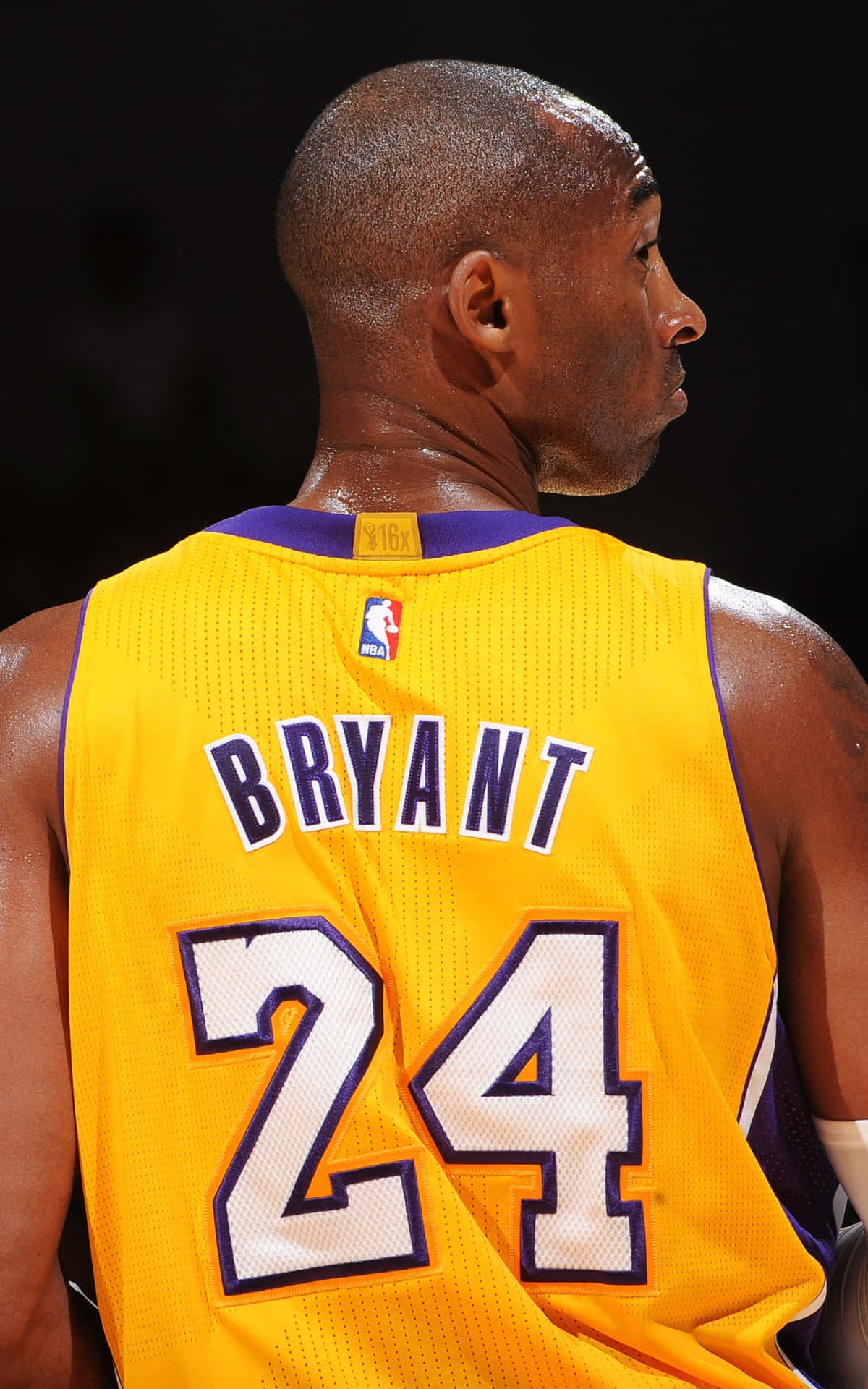 Kobe Bryant, yellow Lakers jersey, number 24, Full HD Phone Wallpaper
