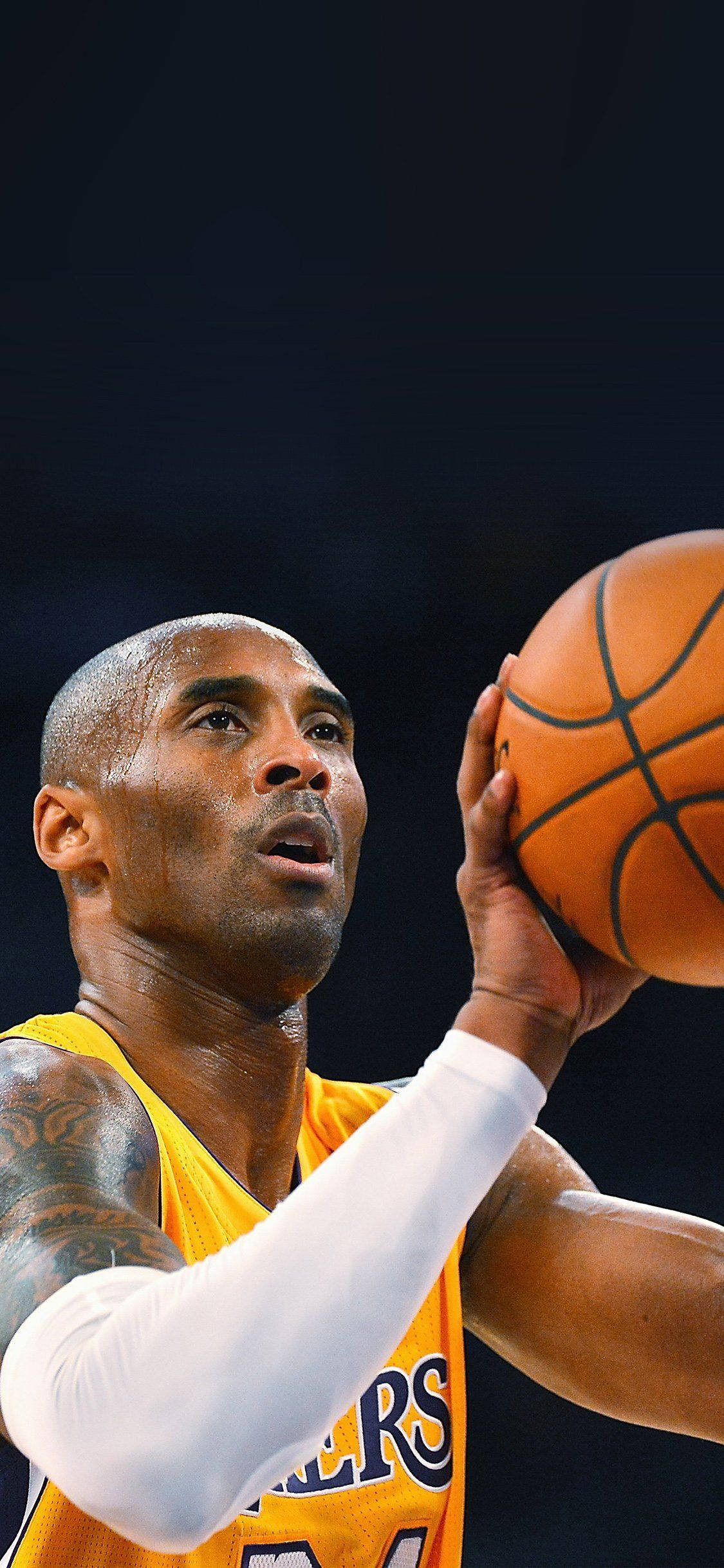 Kobe Bryant, yellow Lakers jersey, basketball, Full HD Phone Wallpaper