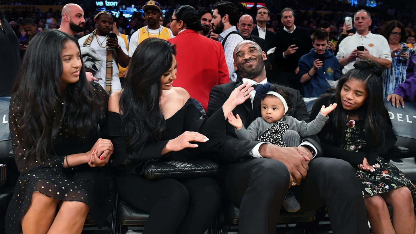 Kobe Bryant, daughter, wife, HD Desktop Wallpaper