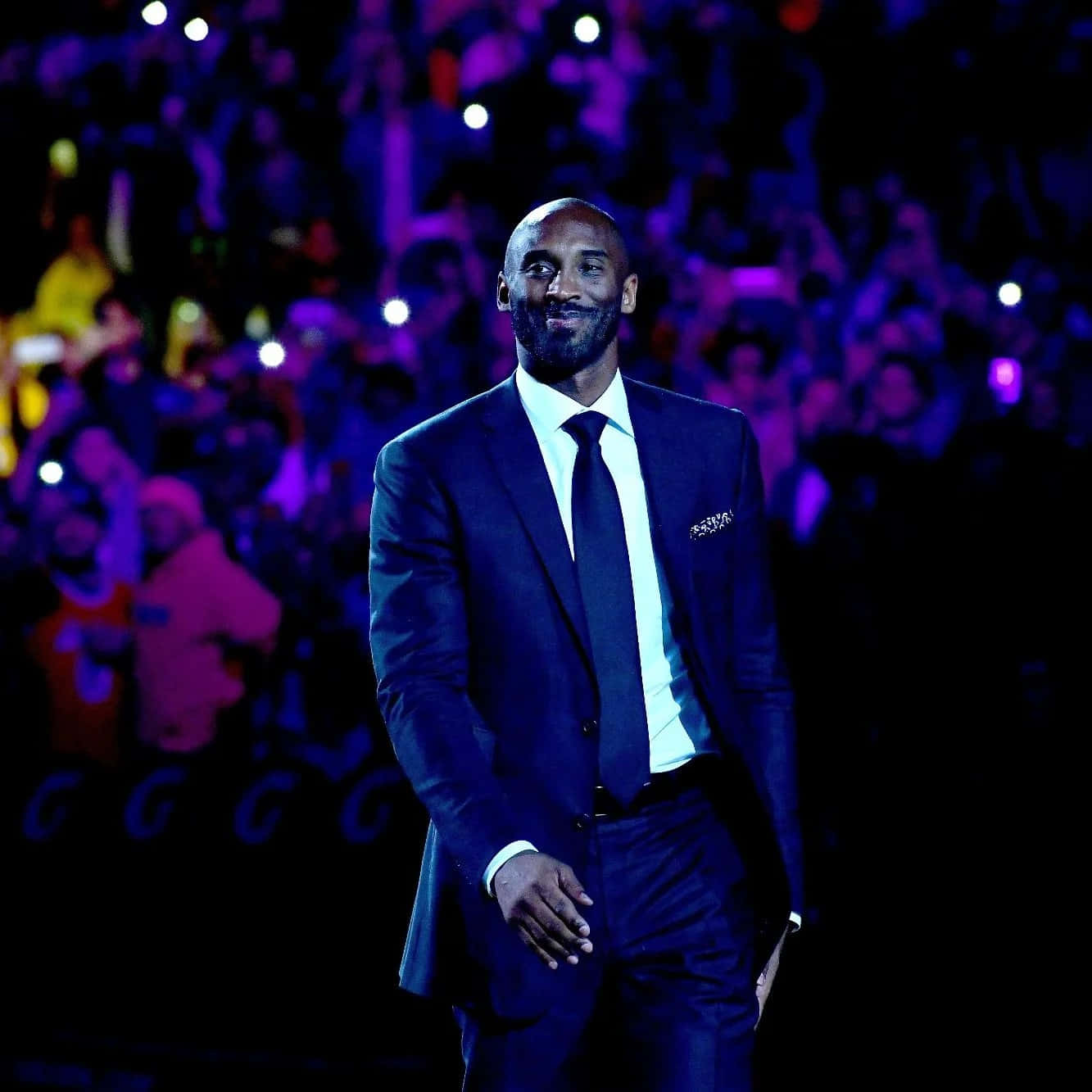 Kobe Bryant, navy suit, dimly lit stage, HD Desktop Wallpaper