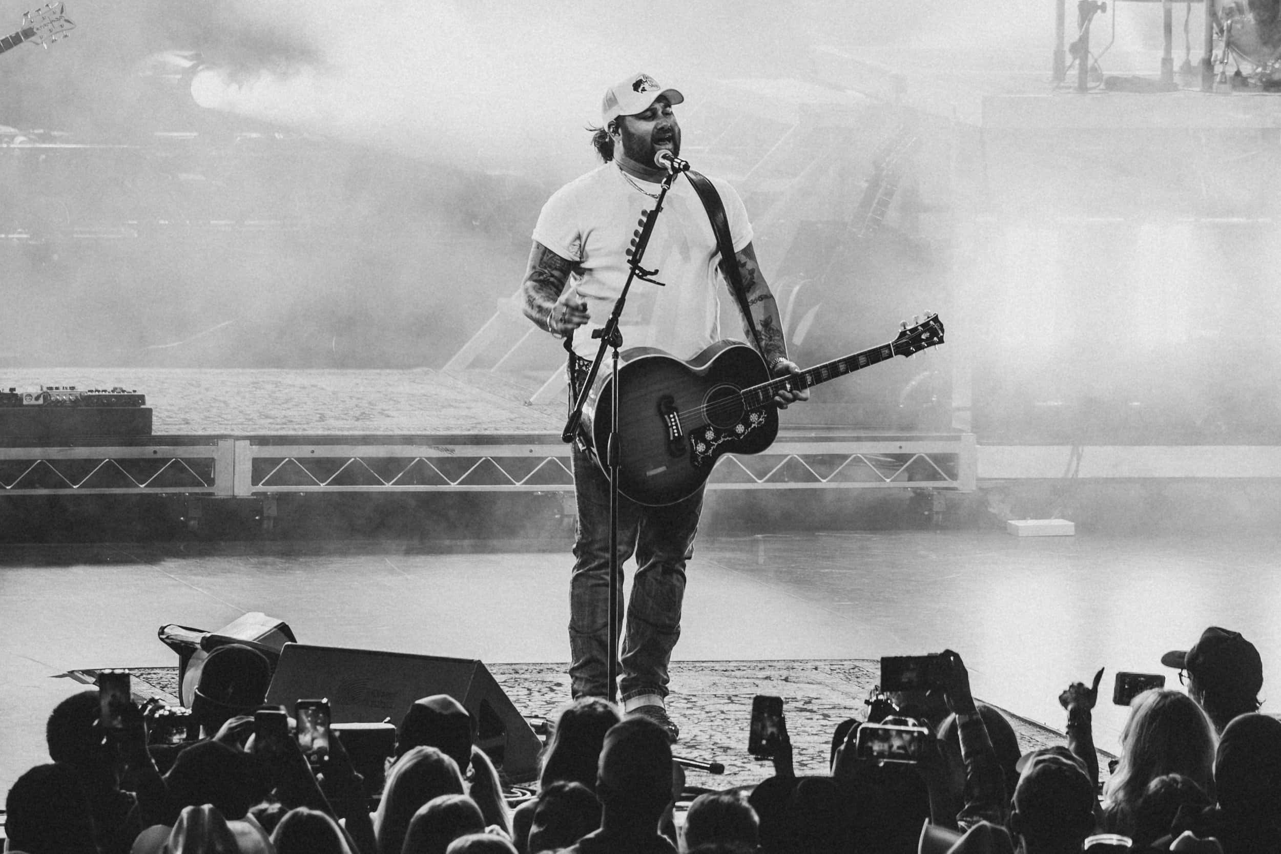 Koe Wetzel, acoustic guitar, smoky stage, Full HD Desktop Wallpaper