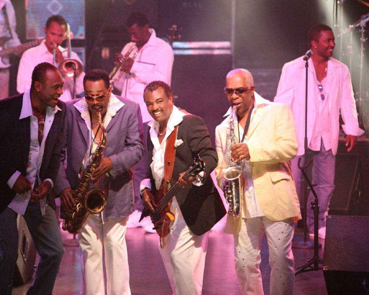 Kool And The Gang, stage, colorful stage lights, HD Desktop Wallpaper