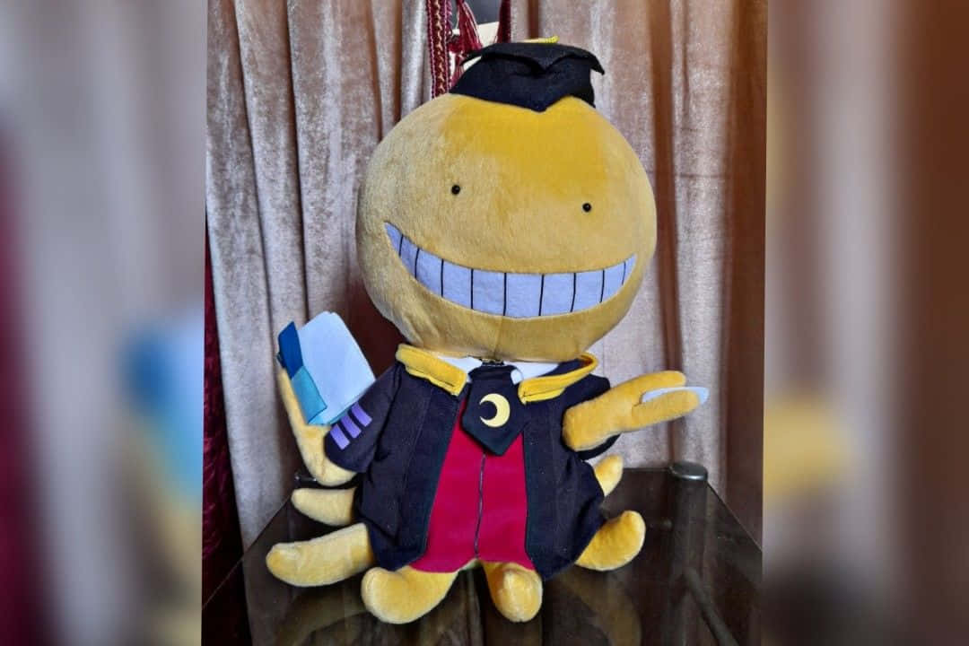 Koro Sensei, yellow appearance, graduation cap, SD Desktop Wallpaper