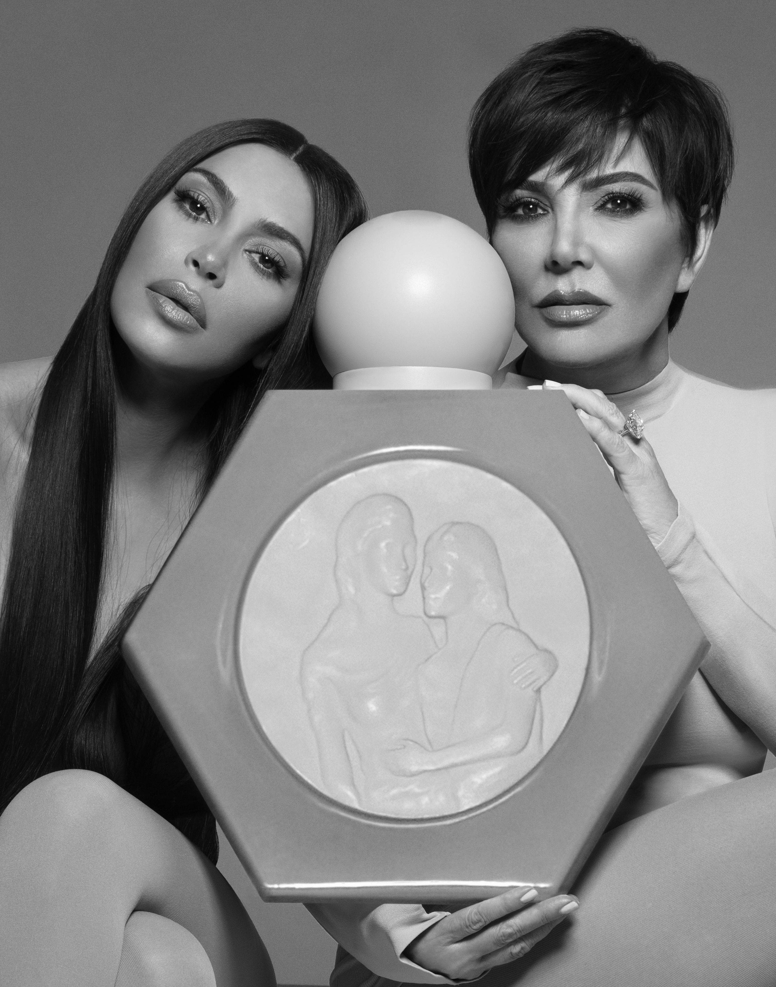 Kris Jenner, grayscale, hexagonal perfume bottle, 2K Phone Wallpaper