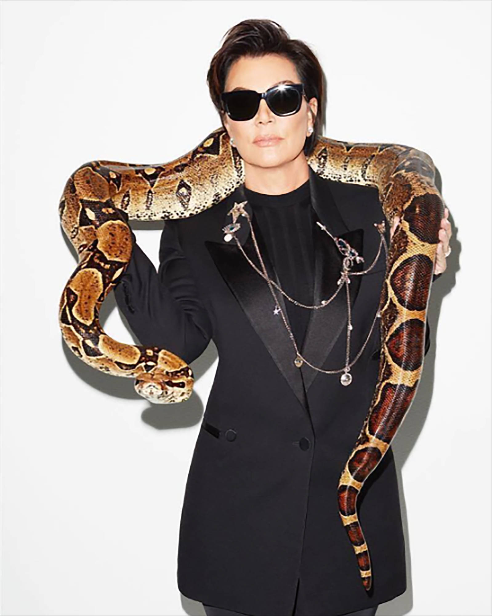 Kris Jenner, black suit, sunglasses, Full HD Phone Wallpaper
