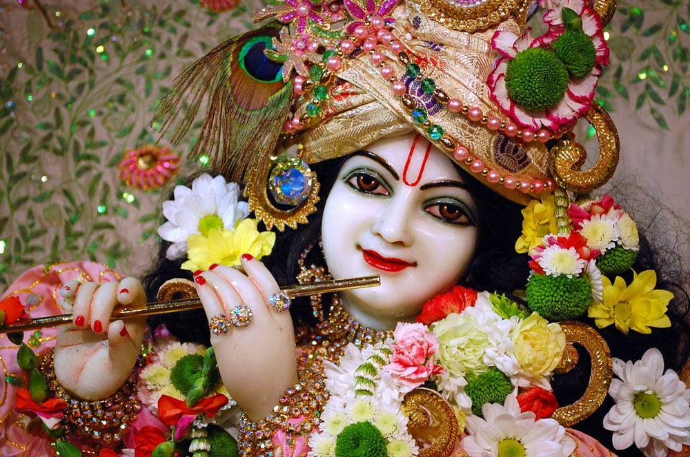 Krishna, marble statue, golden jewelry, SD Desktop Wallpaper
