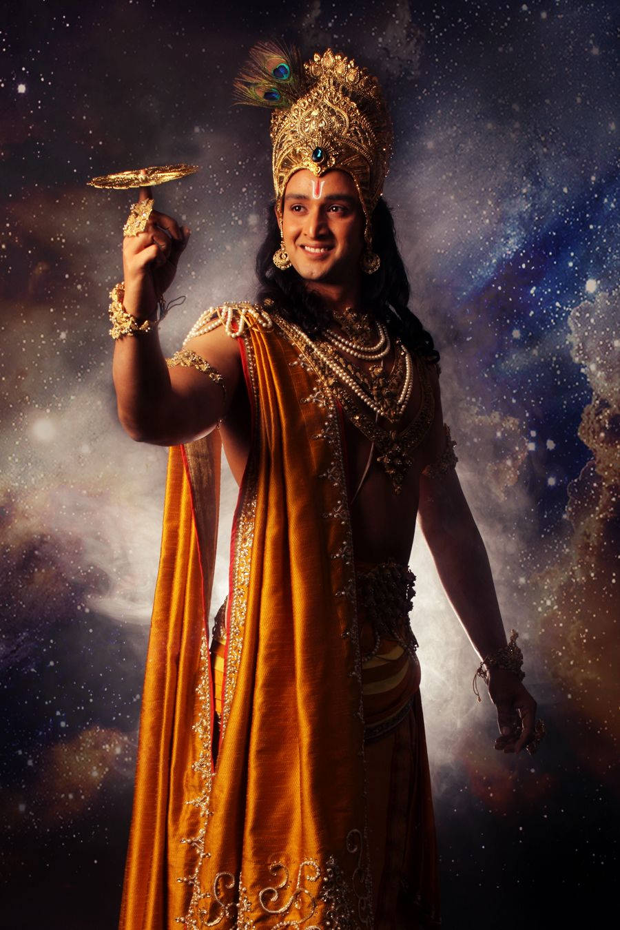 Krishna Phone, gold trinket, golden regalia, HD Phone Wallpaper