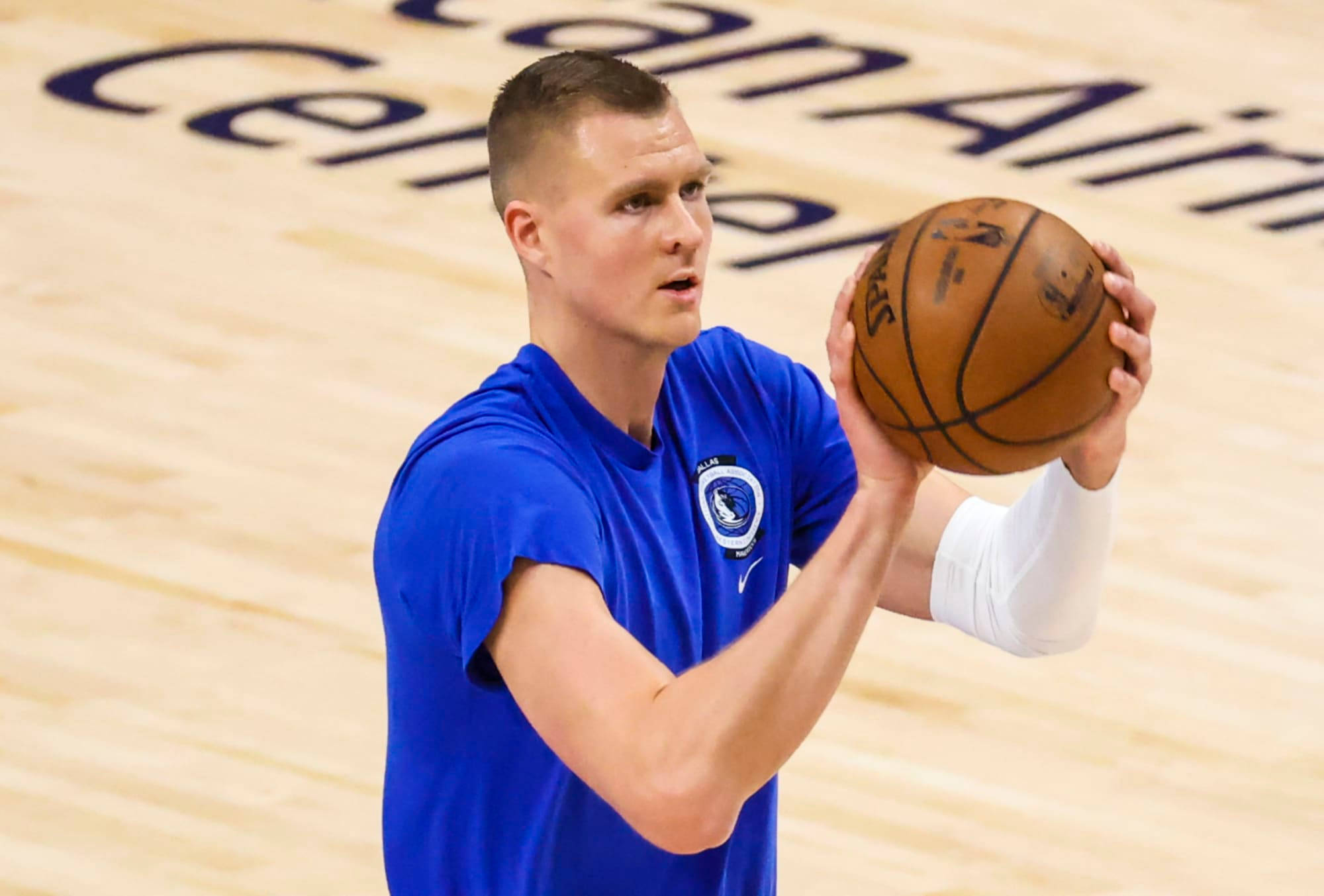 Kristaps Porzingis, blue jersey, polished wooden court, Full HD Desktop Wallpaper