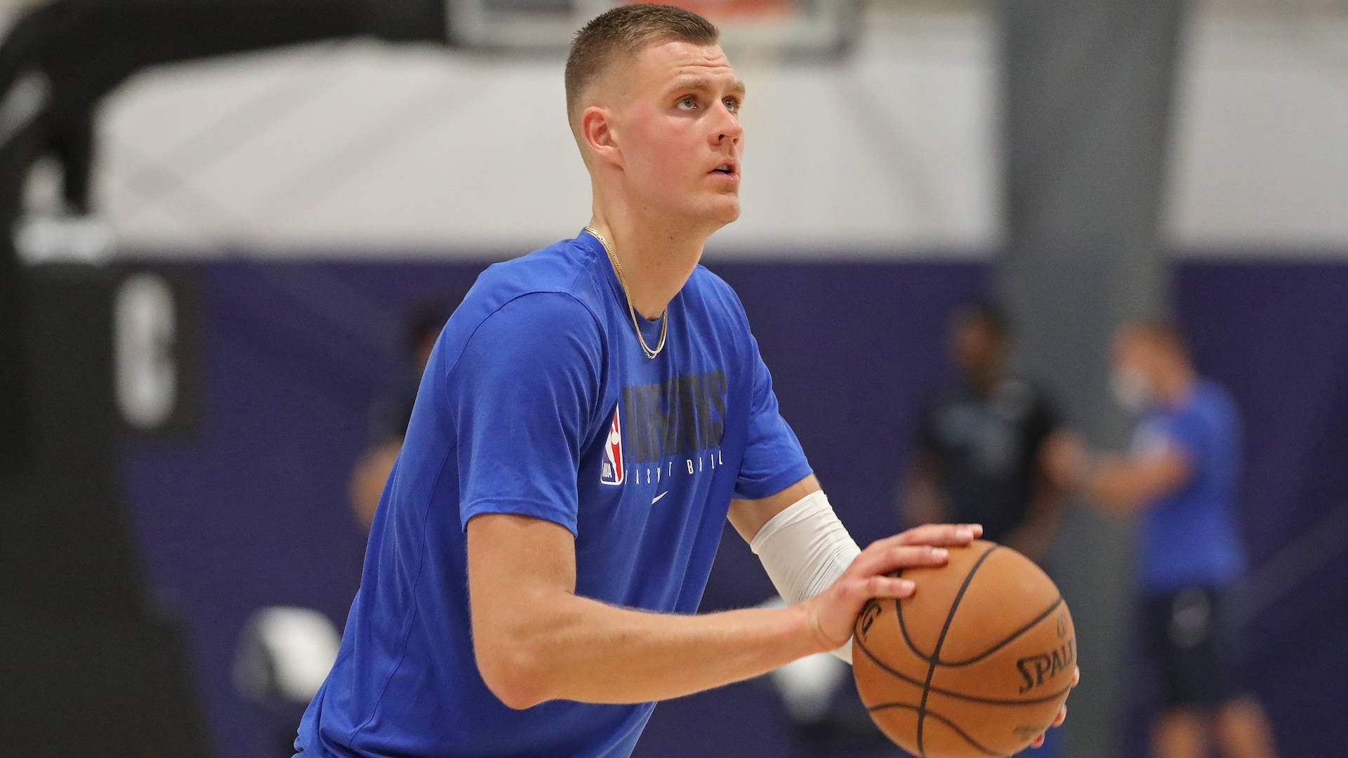 Kristaps Porzingis, blue jersey, basketball player, Full HD Desktop Wallpaper