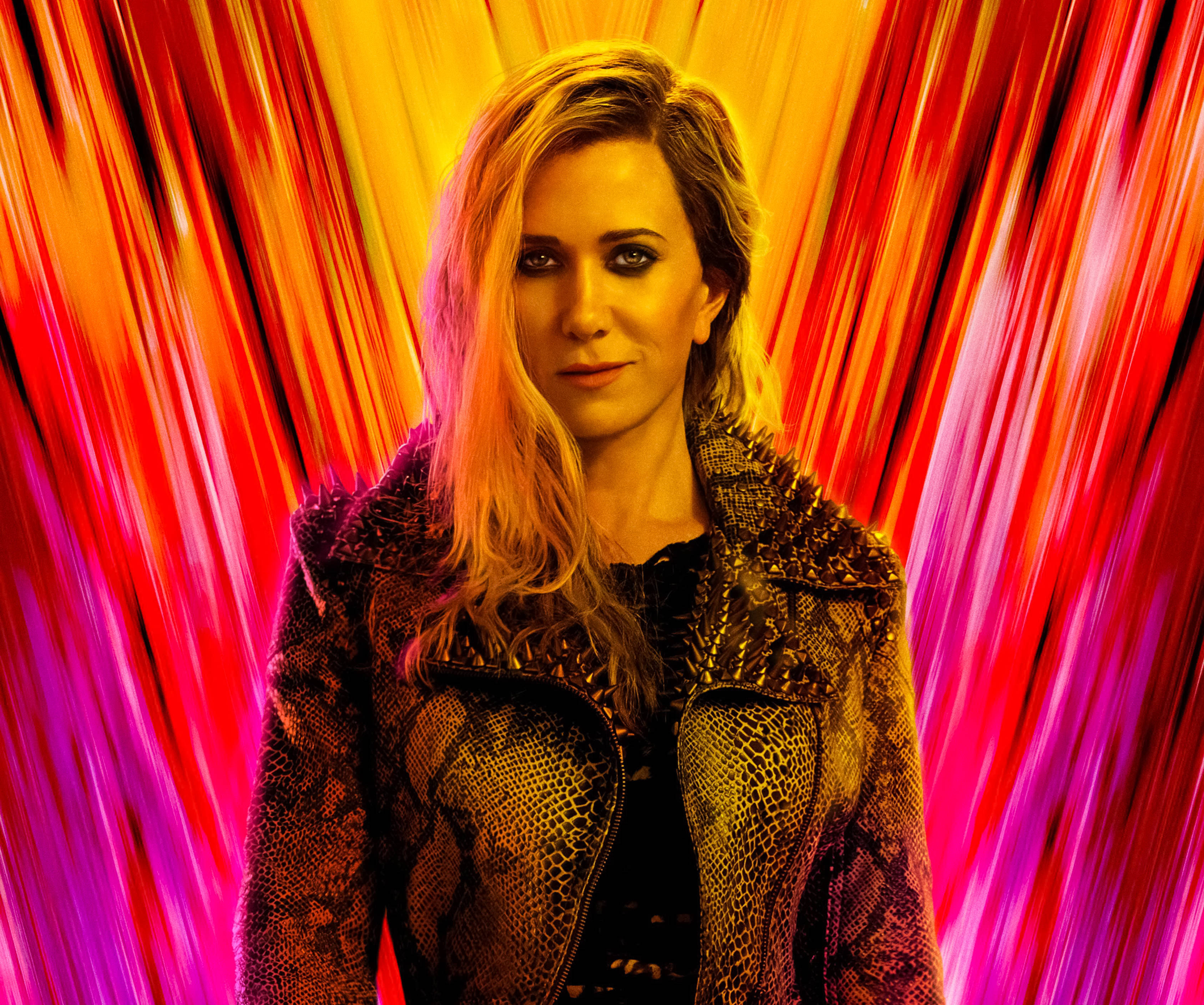 Kristen Wiig, snakeskin jacket, red orange, 2K Desktop Wallpaper