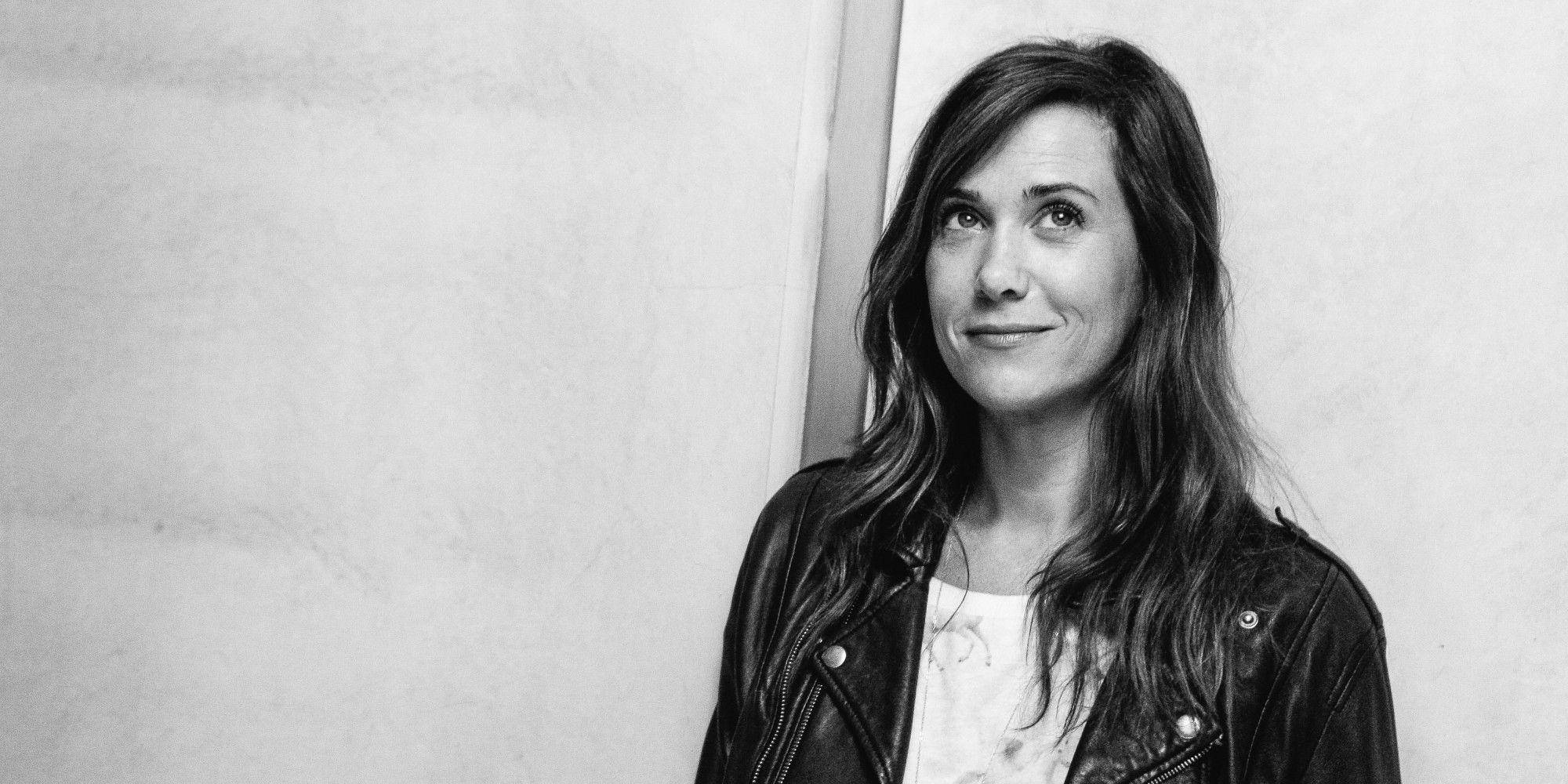 Kristen Wiig, leather jacket, plain wall, Full HD Desktop Wallpaper