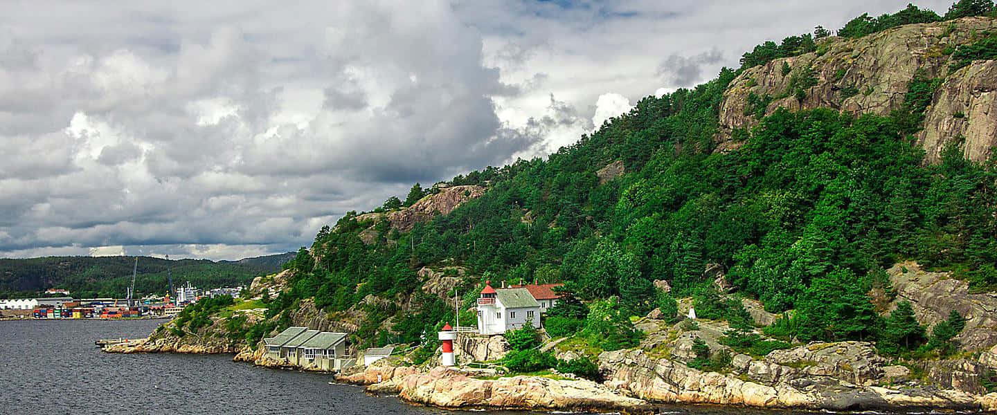 Kristiansand, coastal village, rocky cliffside, HD Desktop Wallpaper
