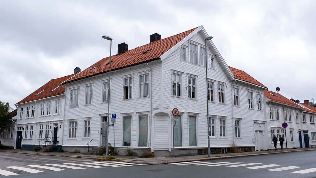 Kristiansand, white wooden houses, red tiled roofs, SD Desktop Wallpaper