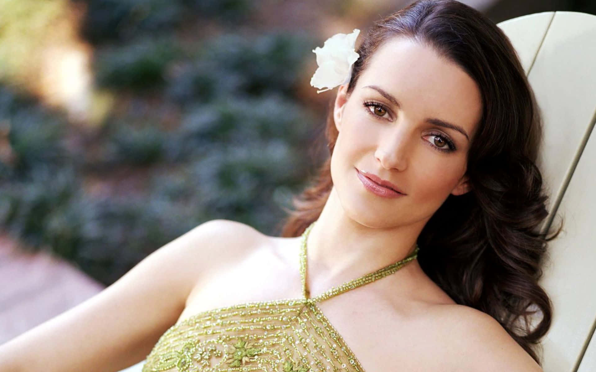 Kristin Davis, beaded gold dress, dark hair, Full HD Desktop Wallpaper