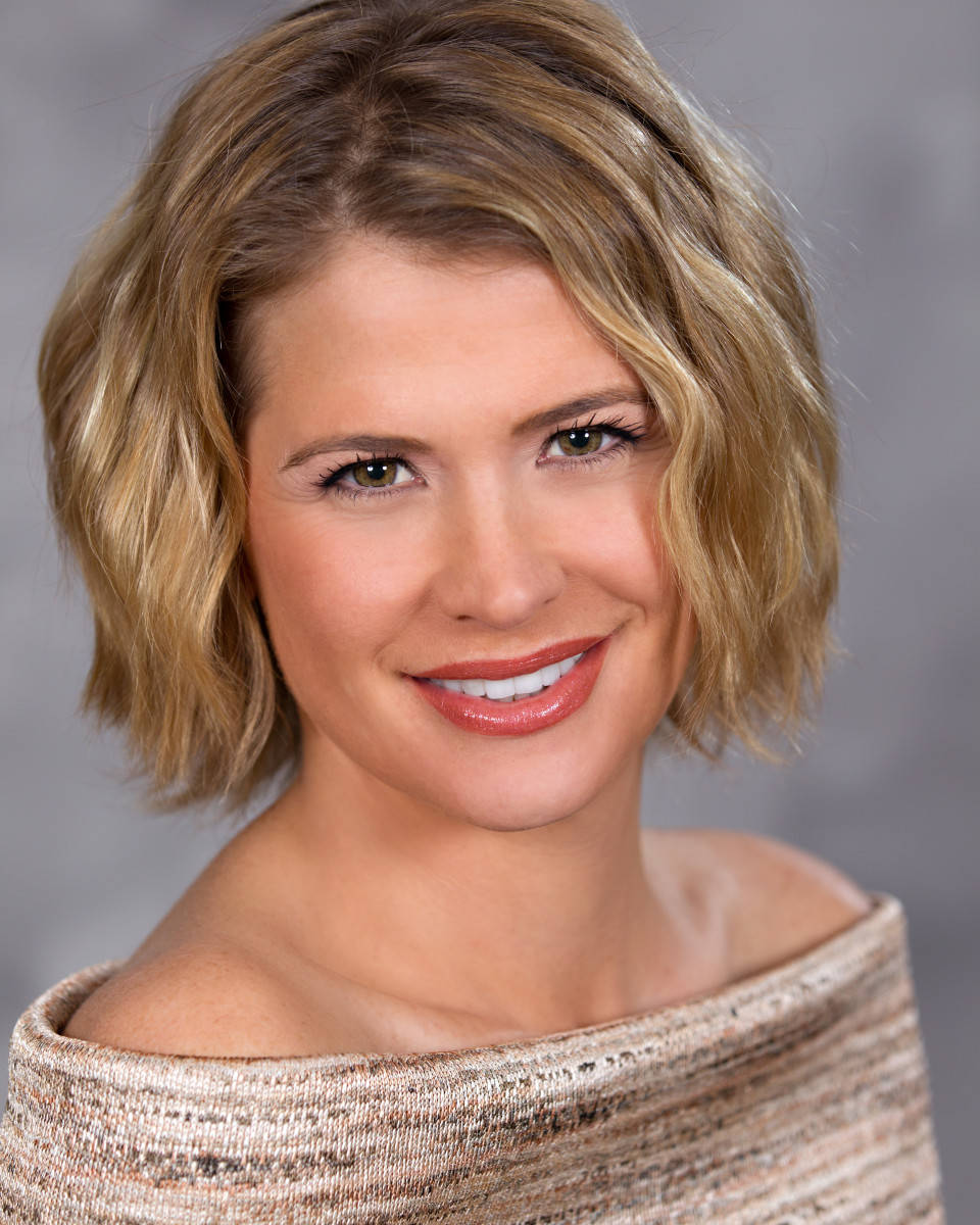 Kristy Swanson, wavy blonde hair, textured off-shoulder top, SD Phone Wallpaper