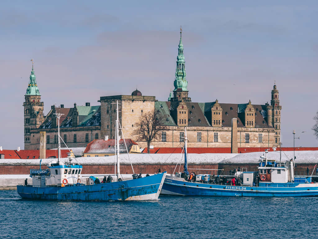 Kronborg Castle, fishing boats, blue, SD Desktop Wallpaper
