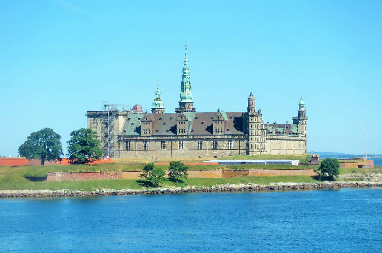 Kronborg Castle, green copper roofs, stone towers, HD Desktop Wallpaper