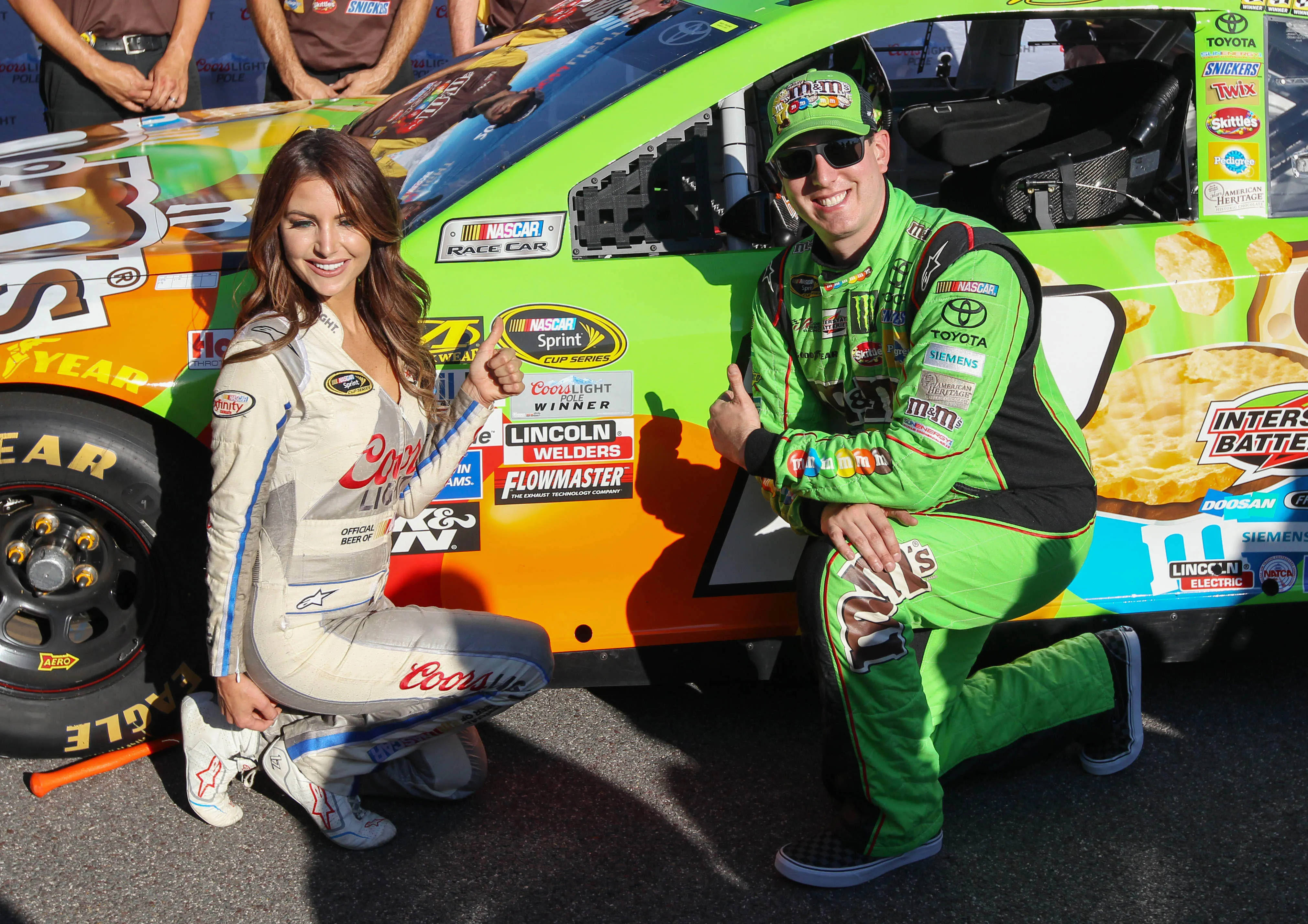 Kyle Busch, green suit, vibrant green and orange race car, 4K Desktop Wallpaper