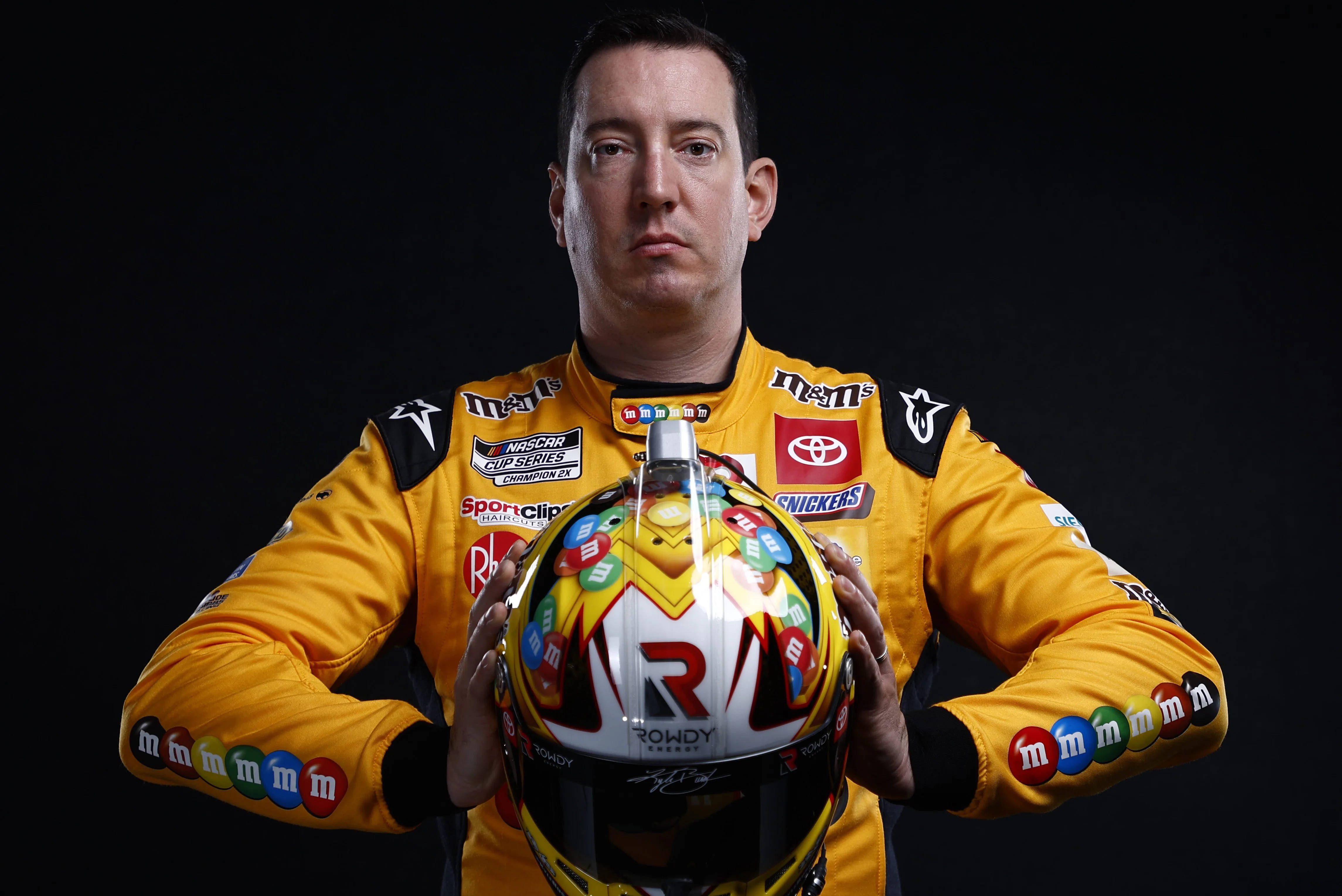 Kyle Busch, M&M's, bright yellow, 4K Desktop Wallpaper