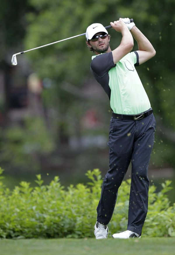 Kyle Stanley, golf swing, bright green shirt, SD Phone Wallpaper