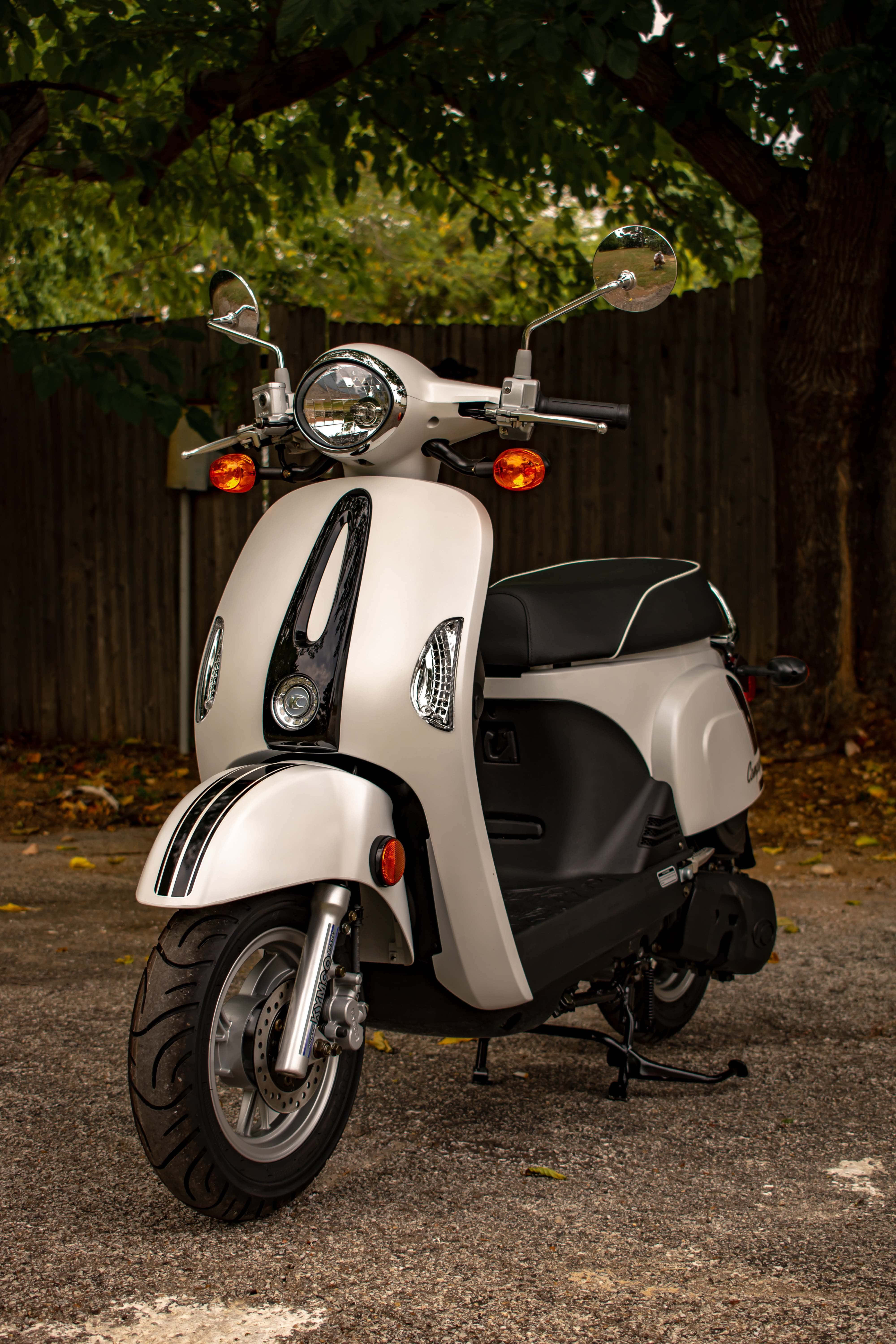 Kymco, scooter, classic design, 5K Phone Wallpaper