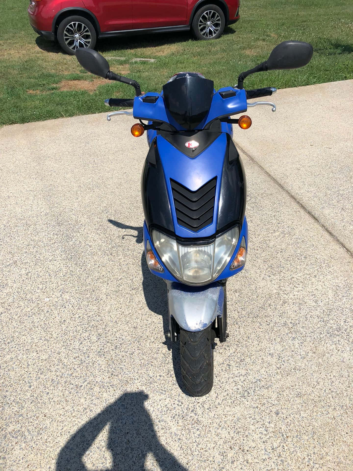 blue kymco scooter, front view, concrete driveway, Full HD Phone Wallpaper