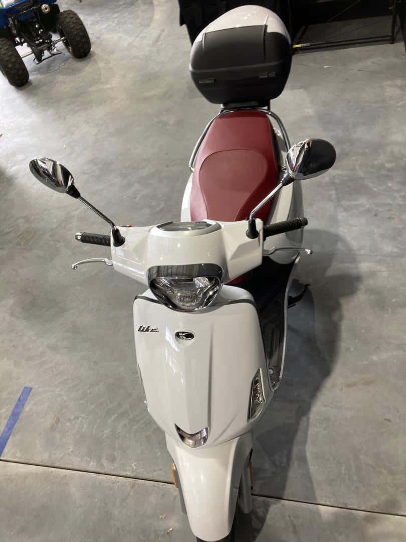Kymco, white scooter, red seat, SD Phone Wallpaper