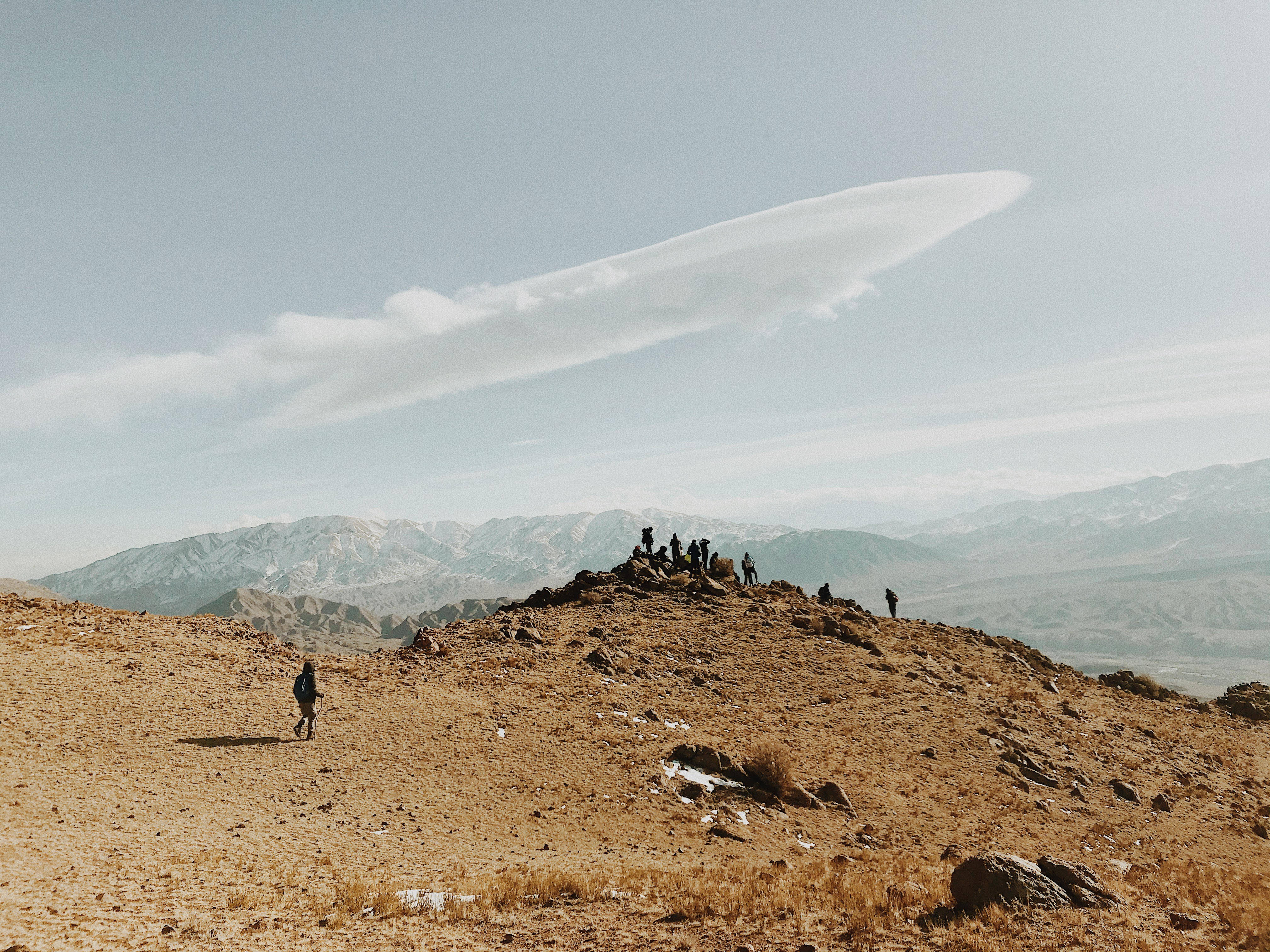 Kyrgyzstan, mountain range, sunlit desert ridge, 4K Desktop Wallpaper