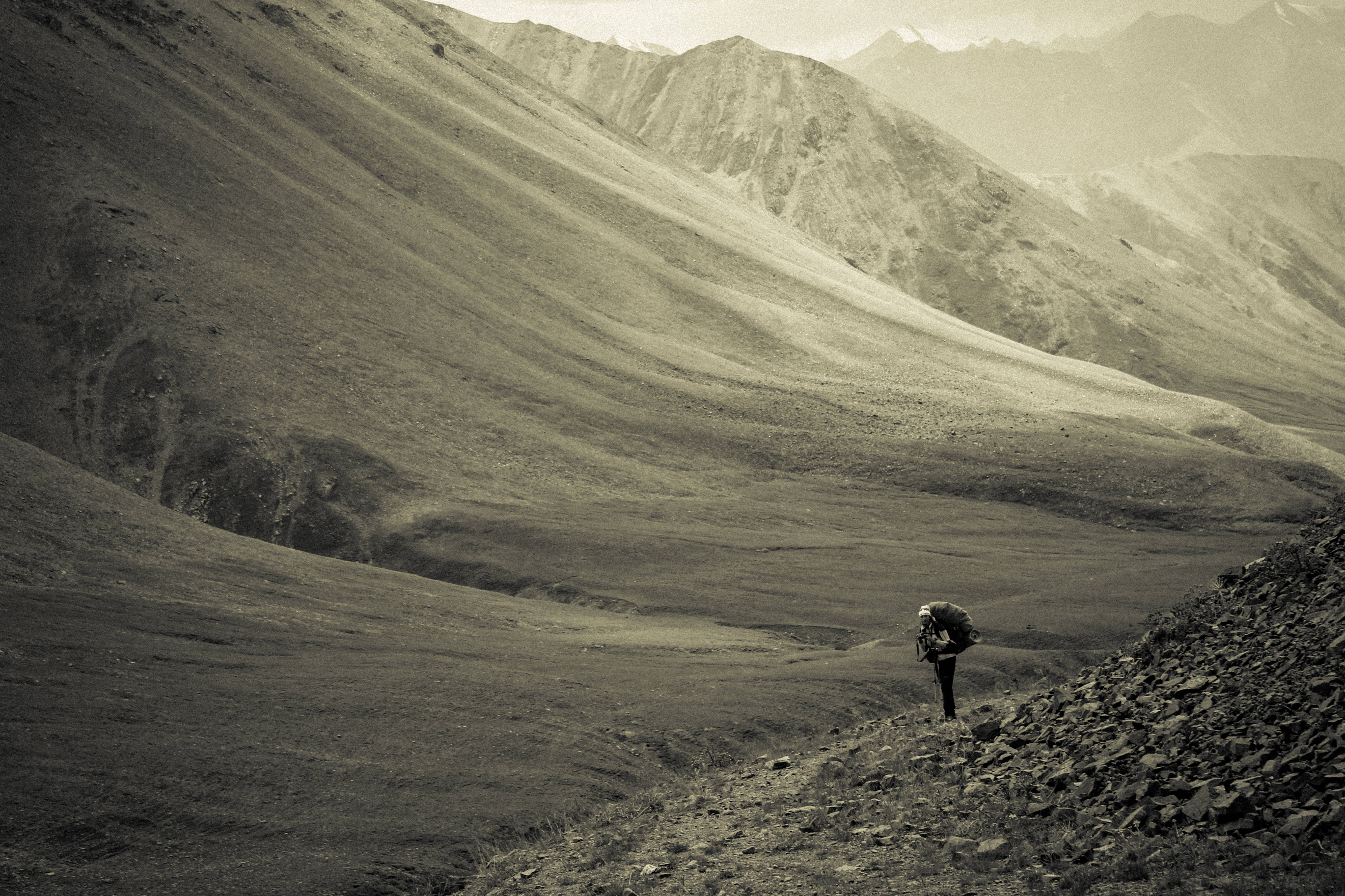 Kyrgyzstan, mountain valley, hiker, 5K Desktop Wallpaper