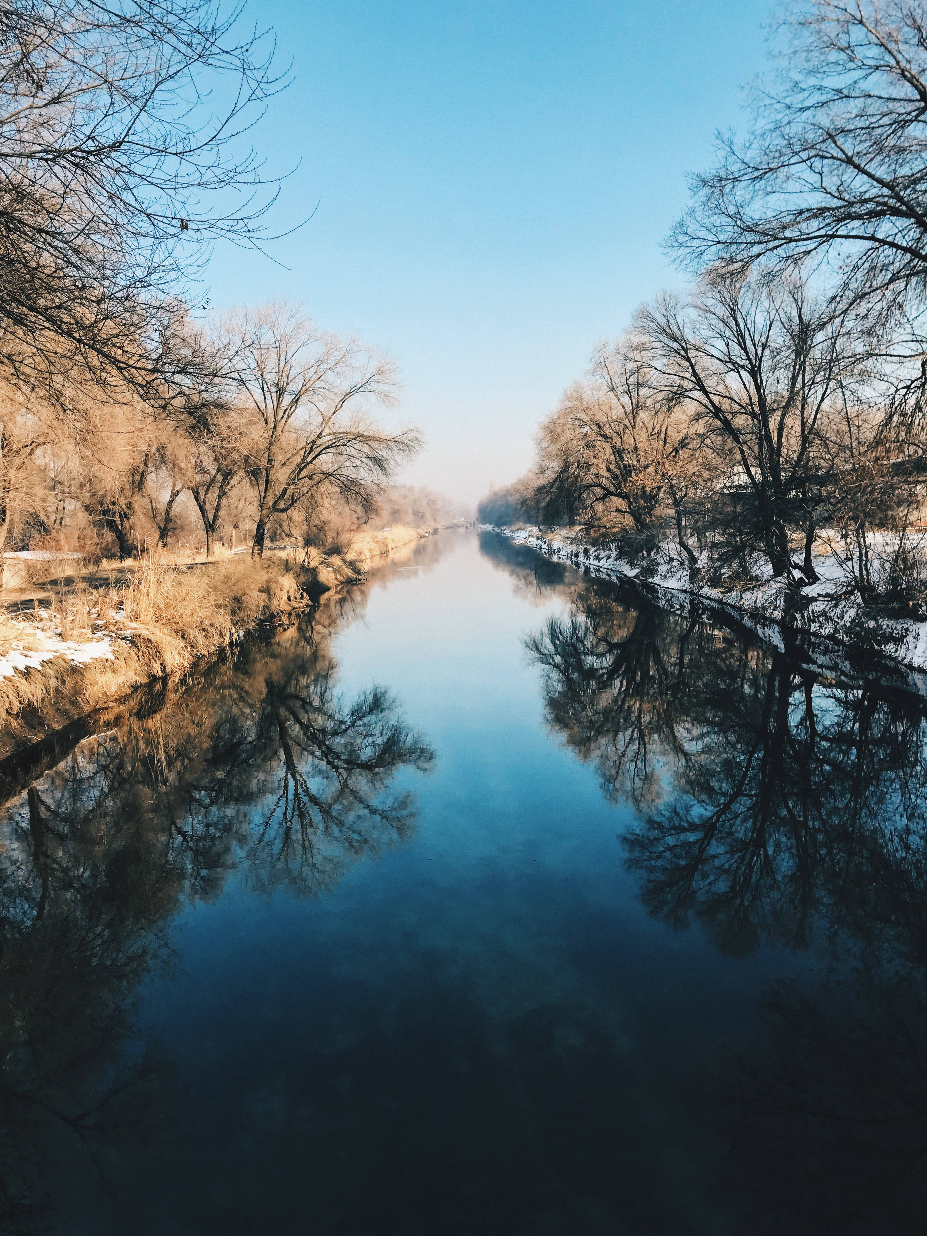 Kyrgyzstan, deep lake, winter river, 4K Phone Wallpaper