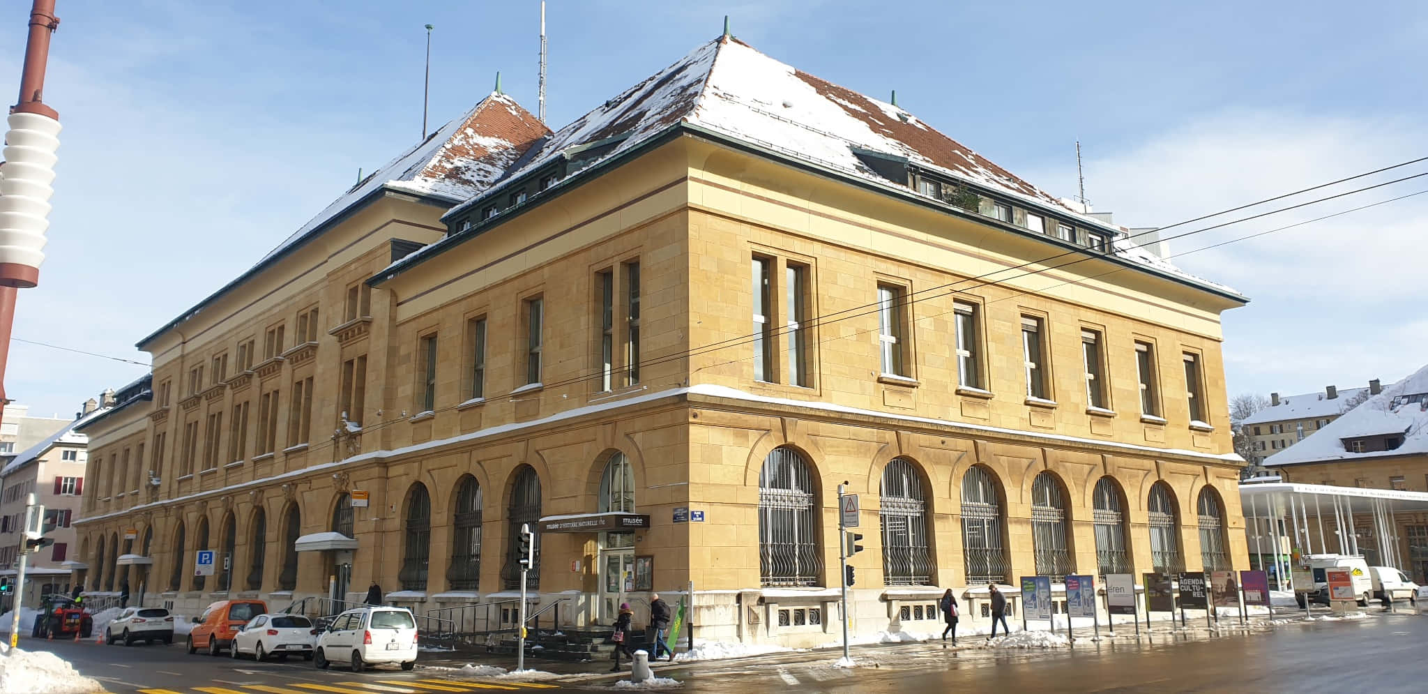 La Chaux De Fonds, historic building, snow-dusted roof, Full HD Desktop Wallpaper