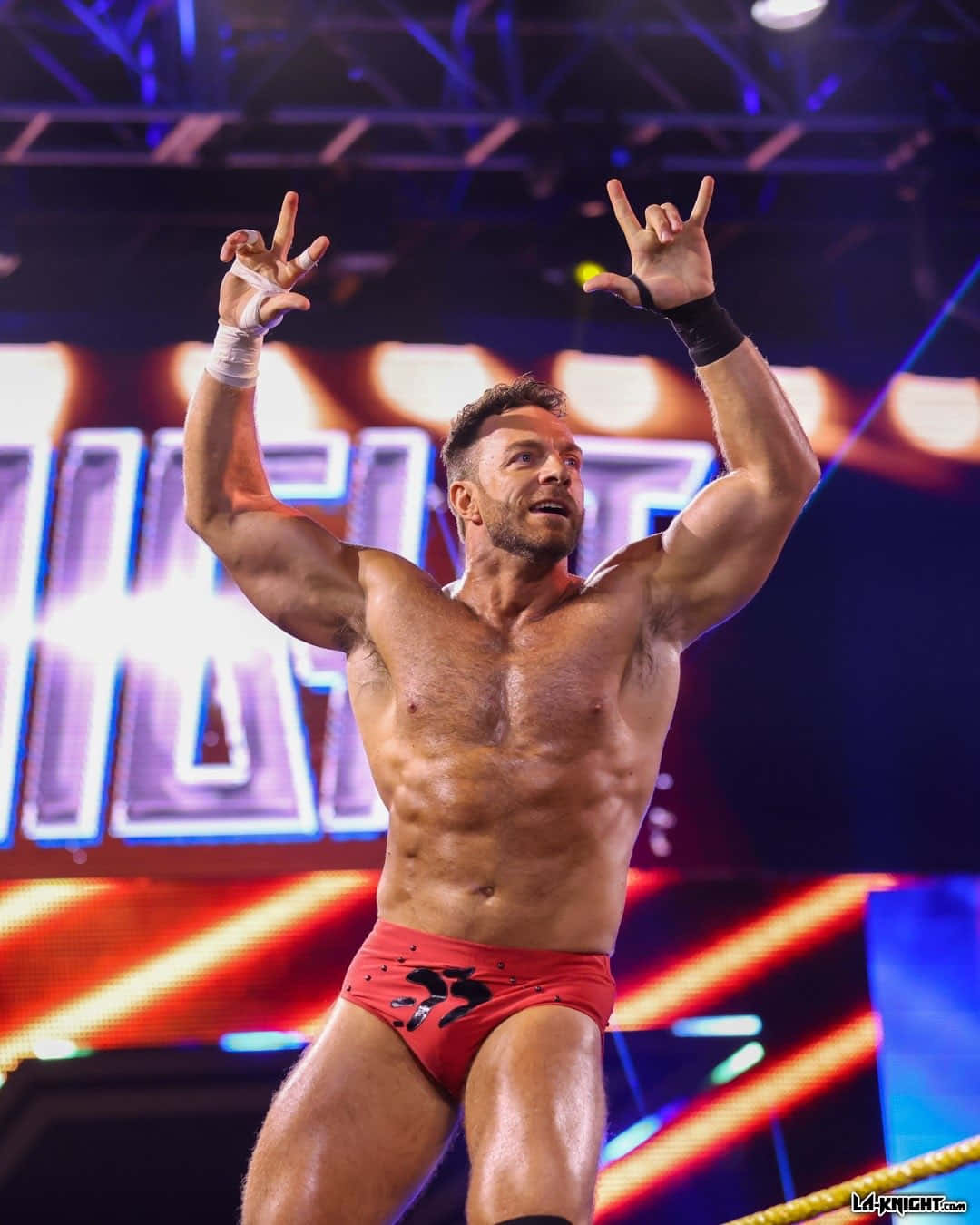 La Knight, red trunks, brightly lit ring, HD Phone Wallpaper