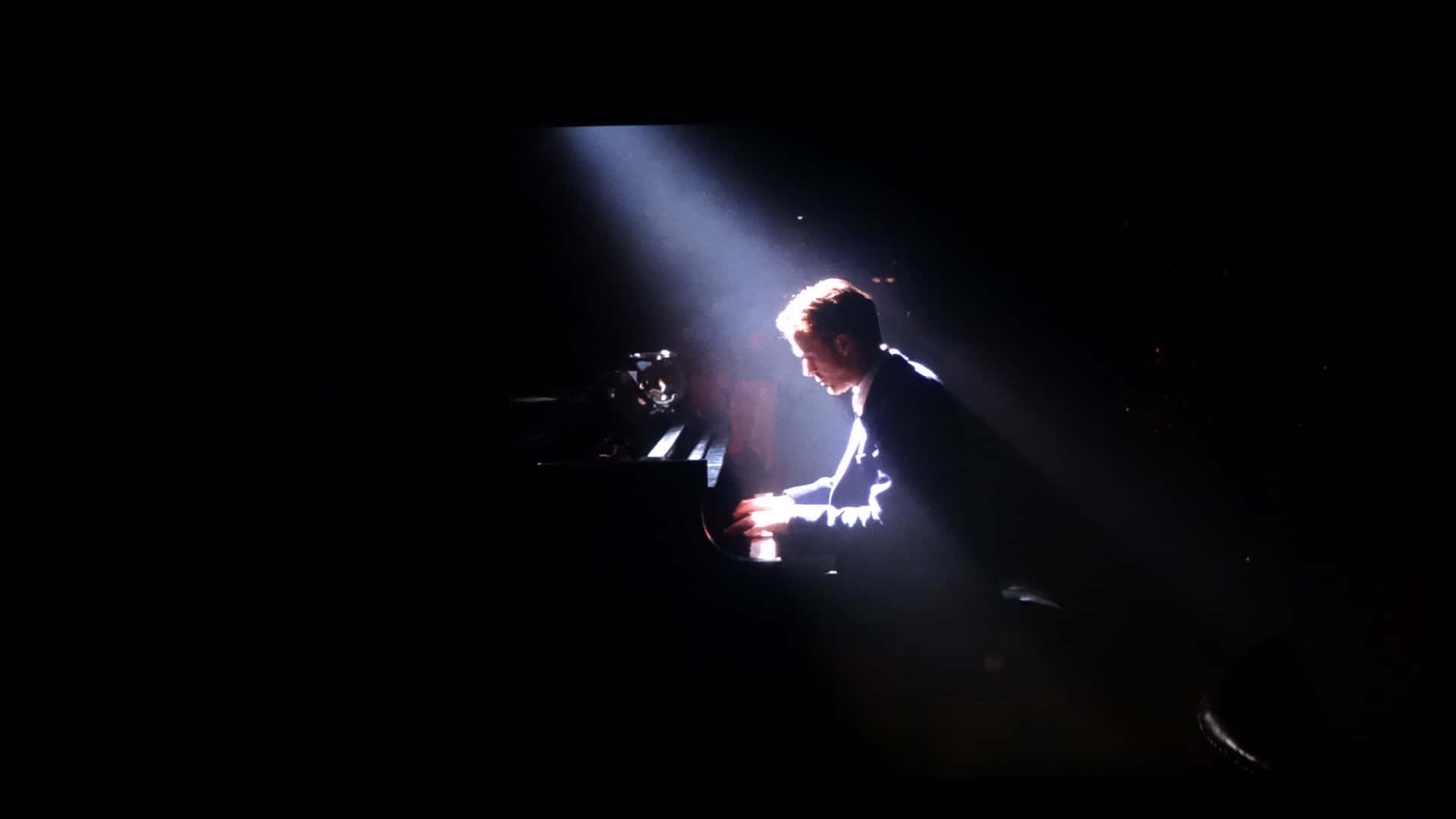 La La Land, pianist, dark stage, Full HD Desktop Wallpaper
