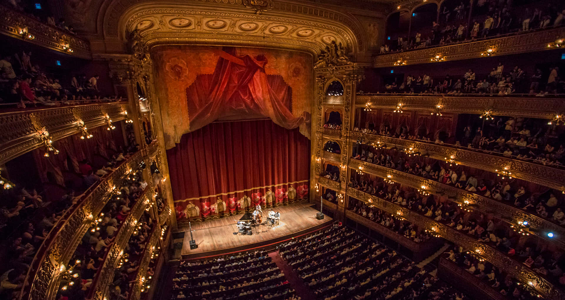 La Scala Opera House, ornate theater, audience members, Full HD Desktop Wallpaper